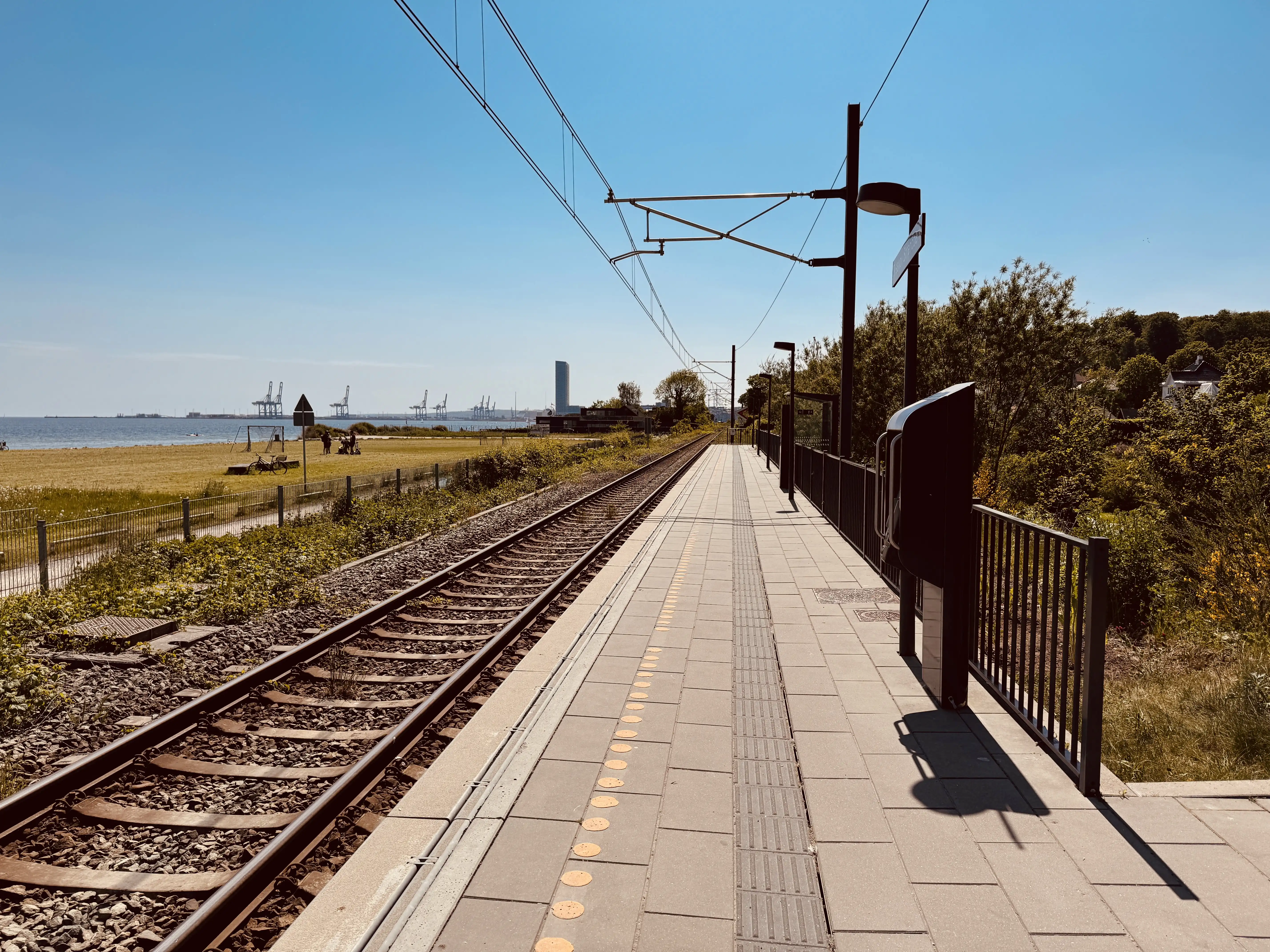 Billede af Risskov Strandpark Letbanestation.