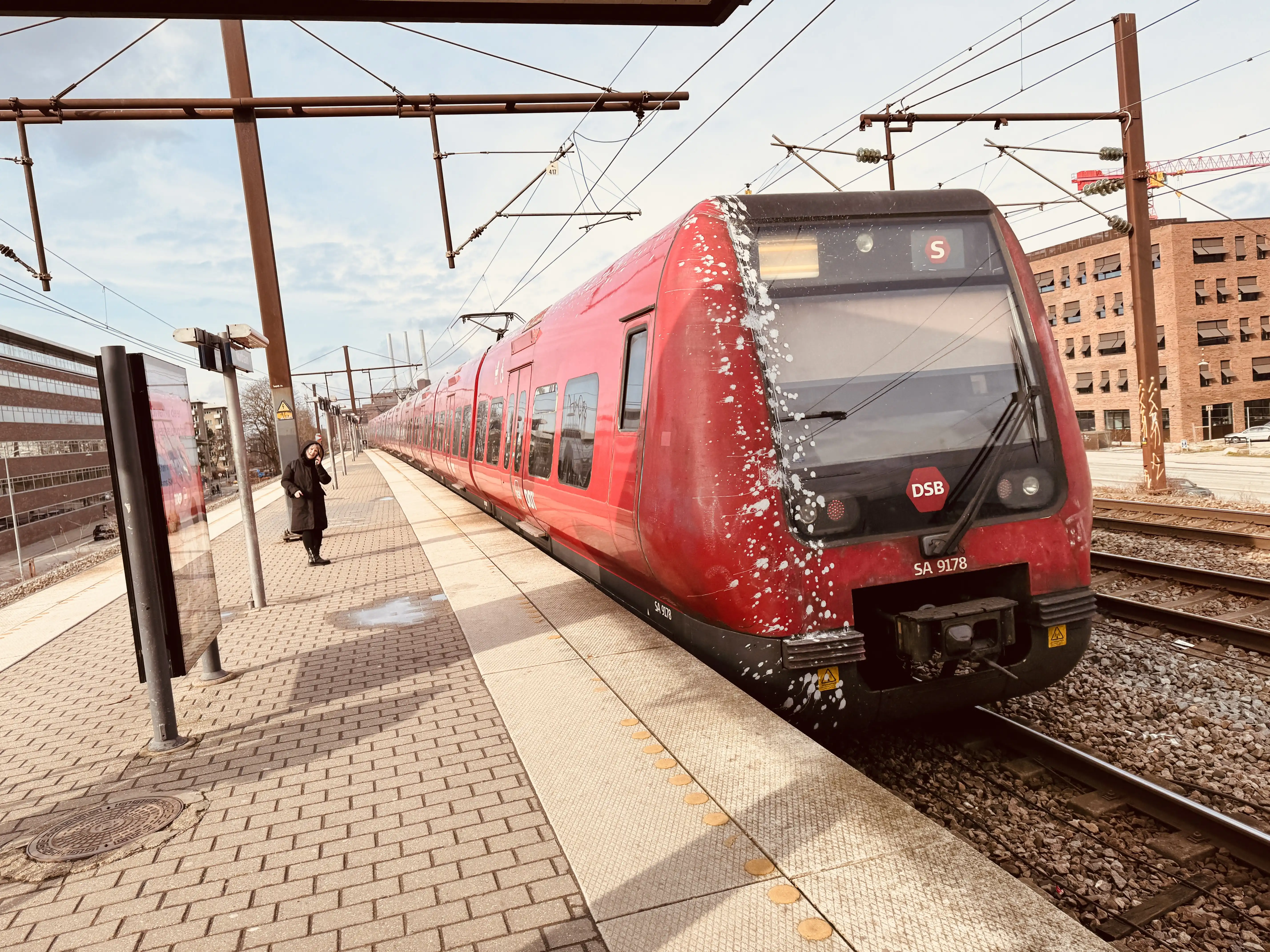 Billede af DSB SA 8178 fotograferet ud for Nordhavn S-togstrinbræt. Billede af DSB SA 8178 fotograferet ud for Nordhavn S-togstrinbræt.