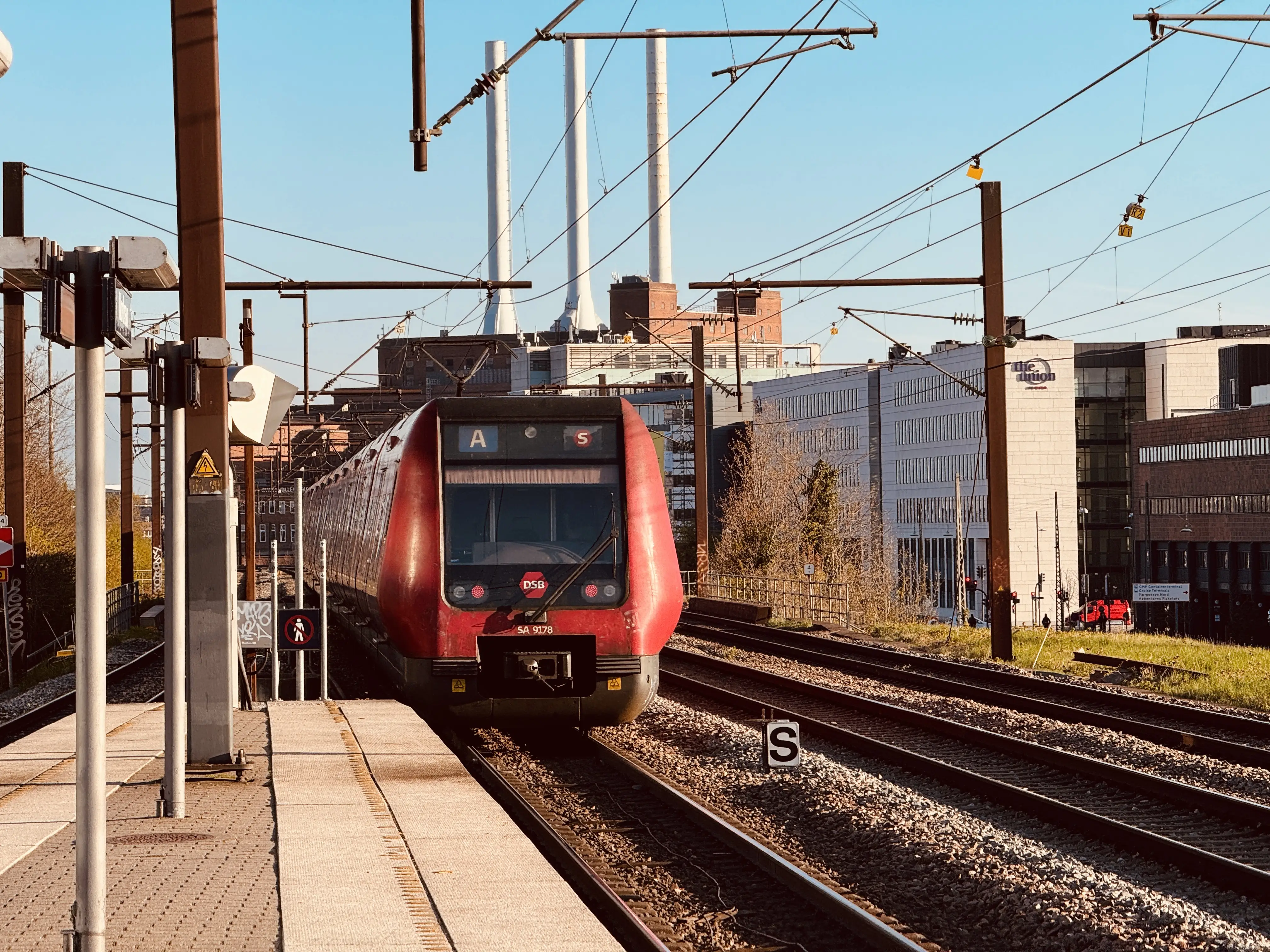 Billede af DSB SA 8178 fotograferet ud for Nordhavn S-togstrinbræt. Billede af DSB SA 8178 fotograferet ud for Nordhavn S-togstrinbræt.