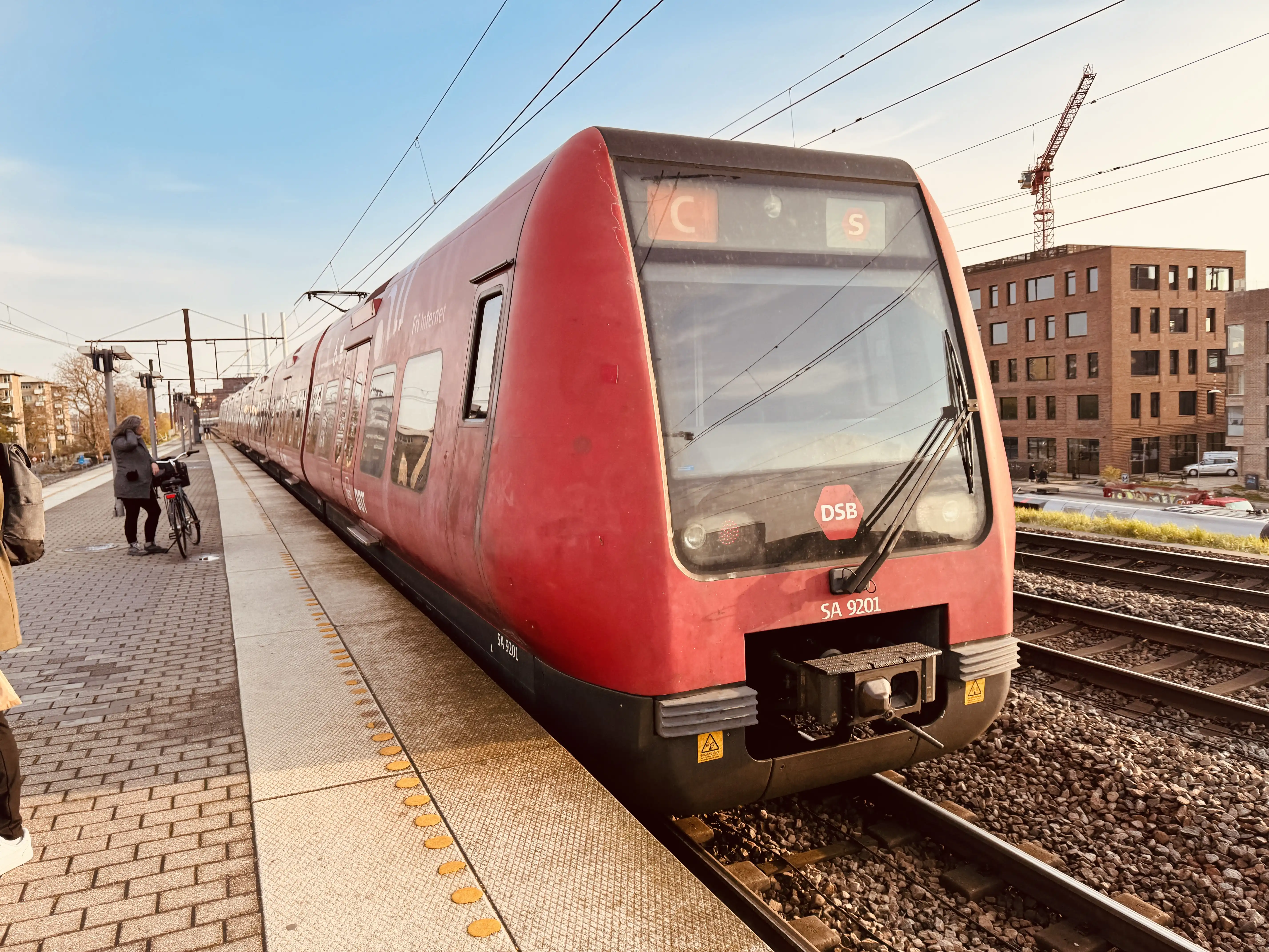 Billede af DSB SA 8201 fotograferet ud for Nordhavn S-togstrinbræt. Billede af DSB SA 8201 fotograferet ud for Nordhavn S-togstrinbræt.