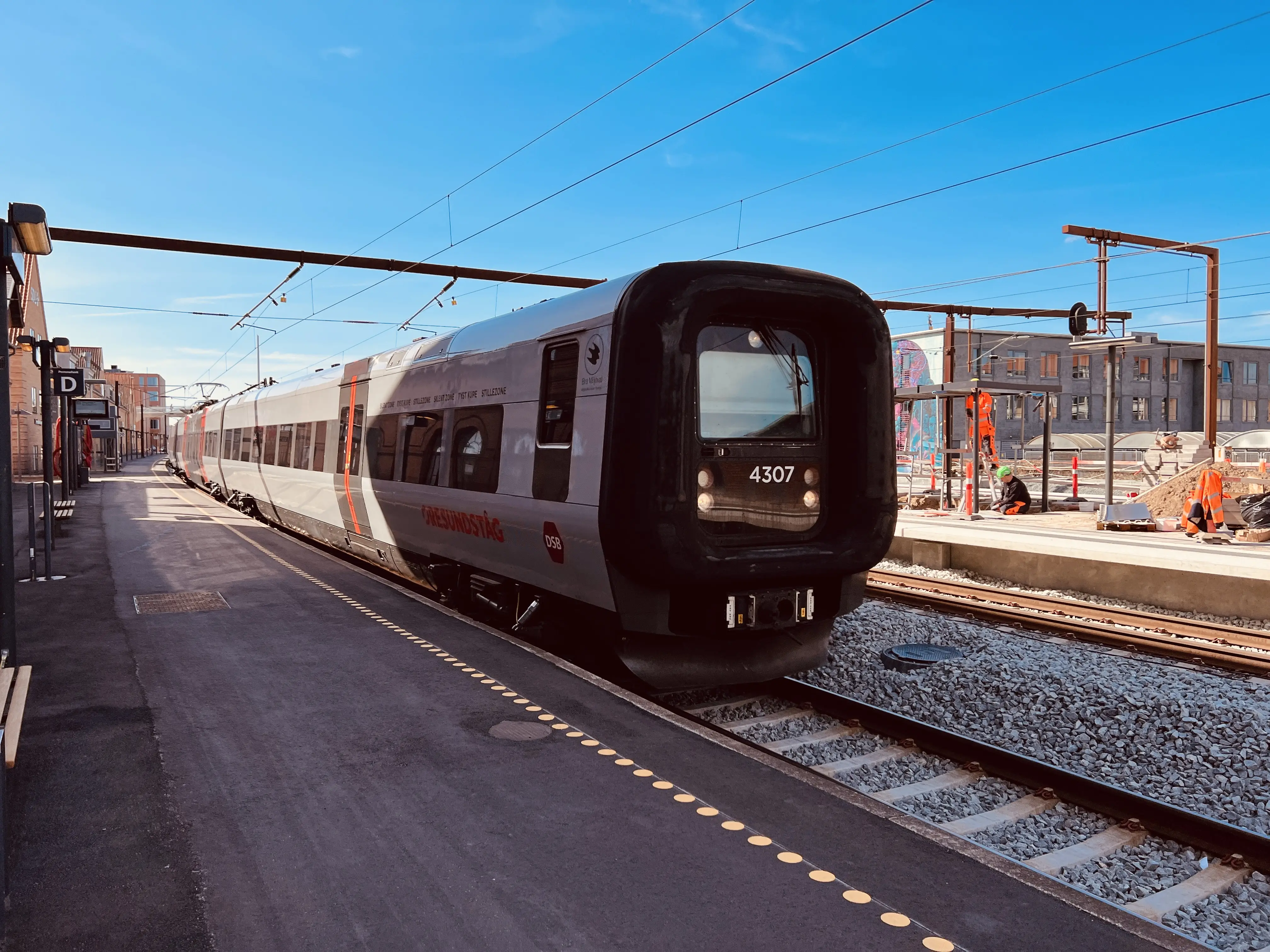 Billede af DSB ET  4307 fotograferet ud for Slagelse Station.