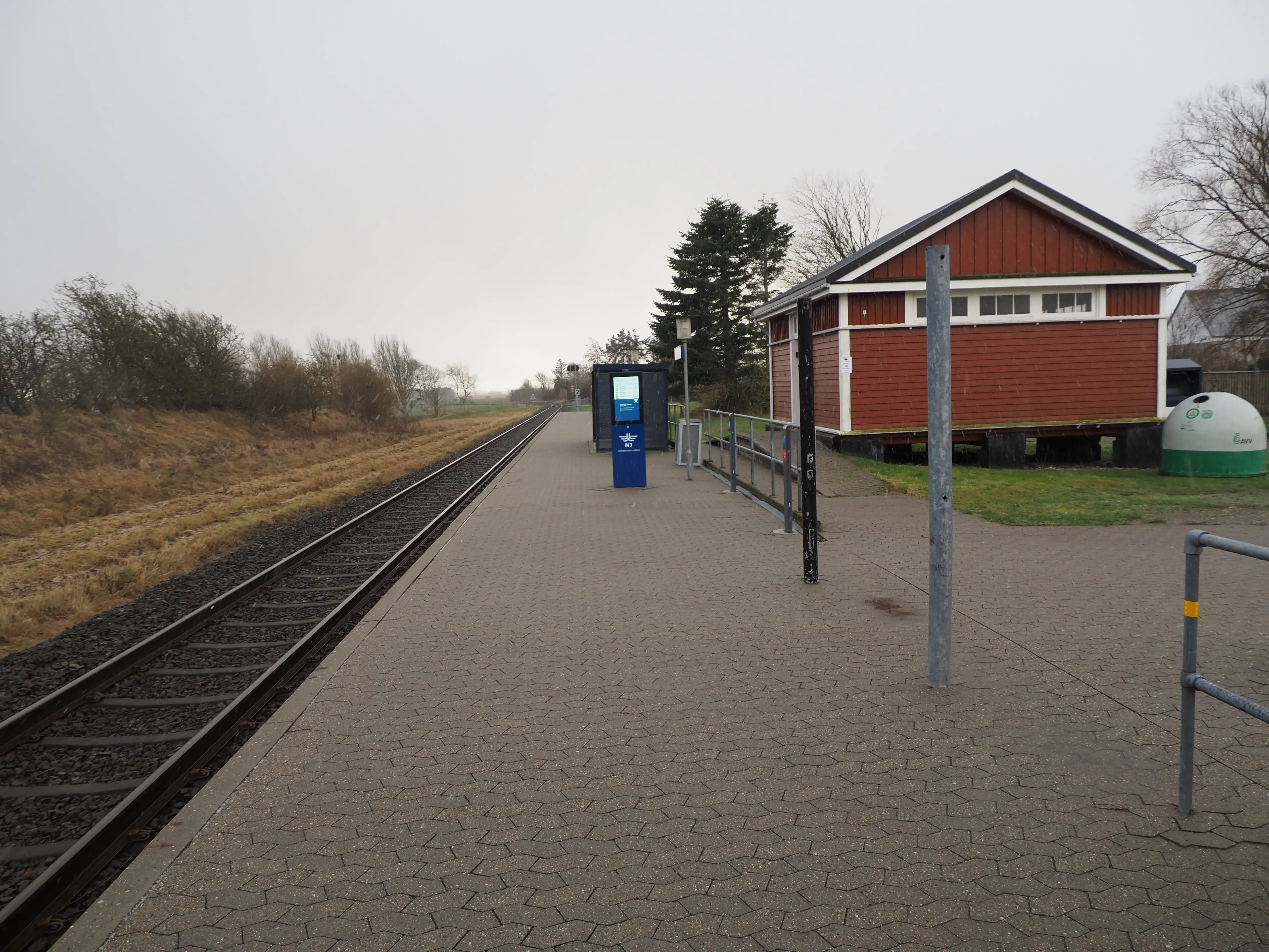 Billede af Vidstrup Station, plattform sett retning Aalborg