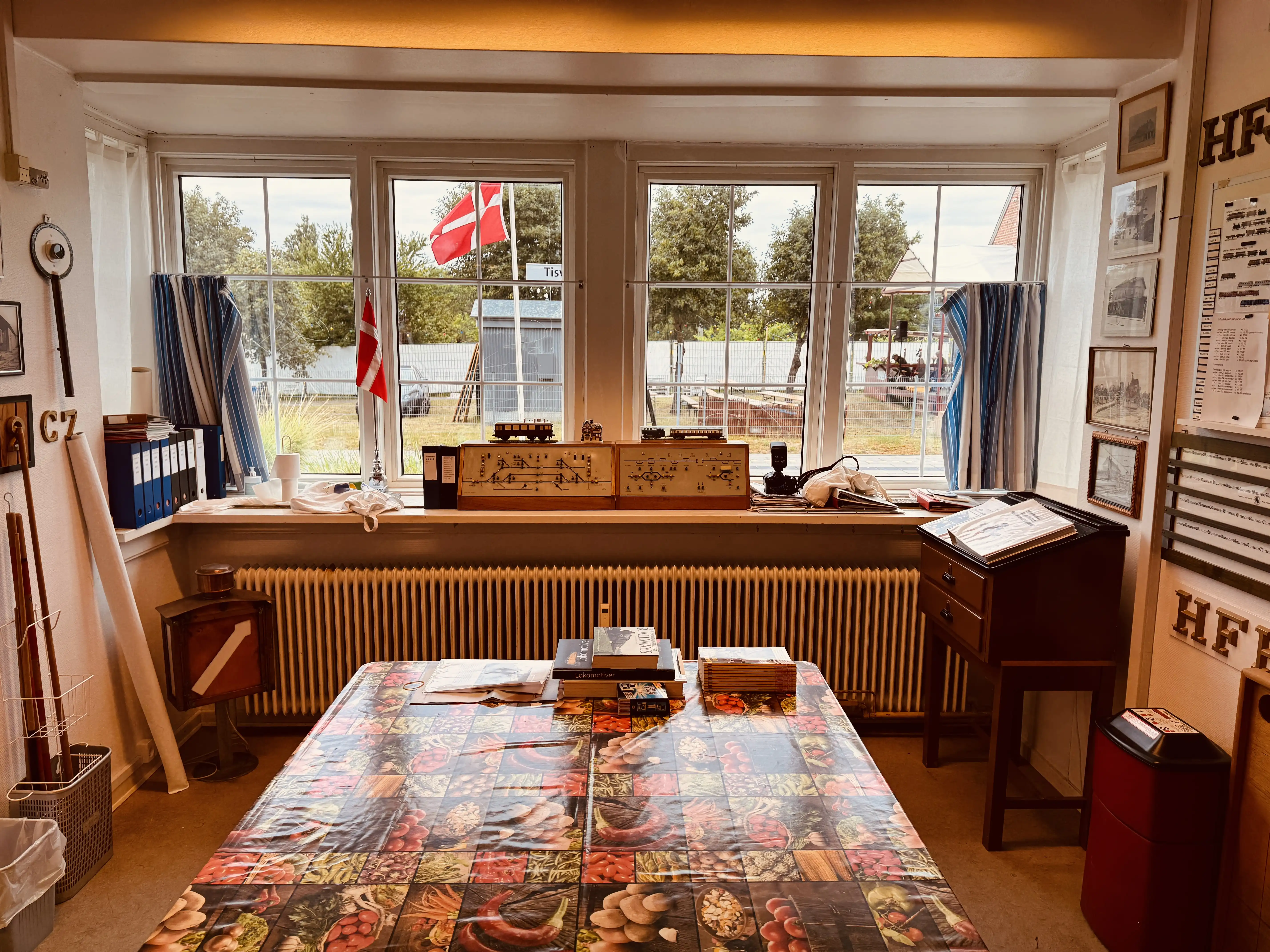 Billede af Tisvildeleje Station. Billede af Tisvildeleje Station.