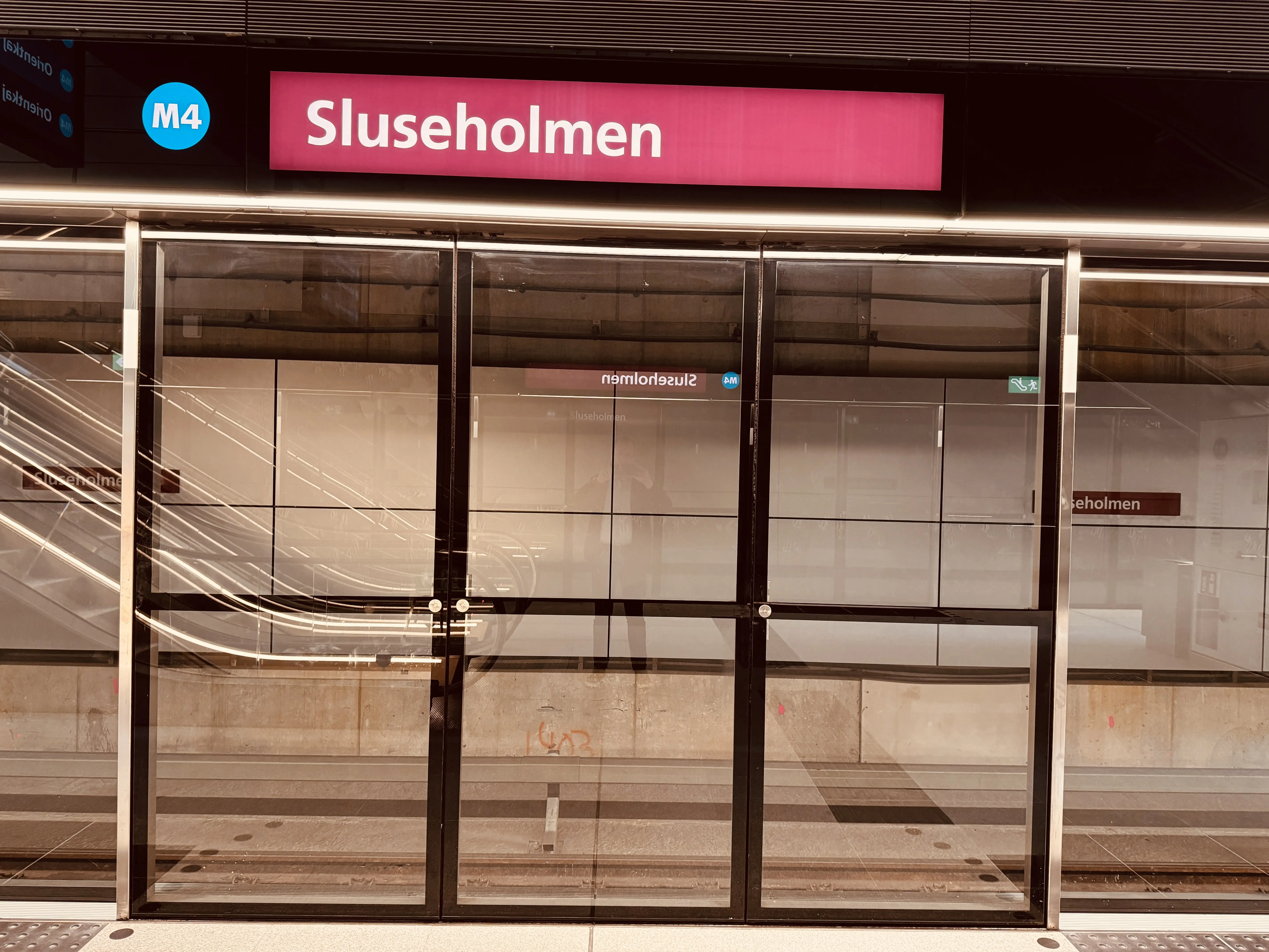 Billede af Sluseholmen Metrostation.