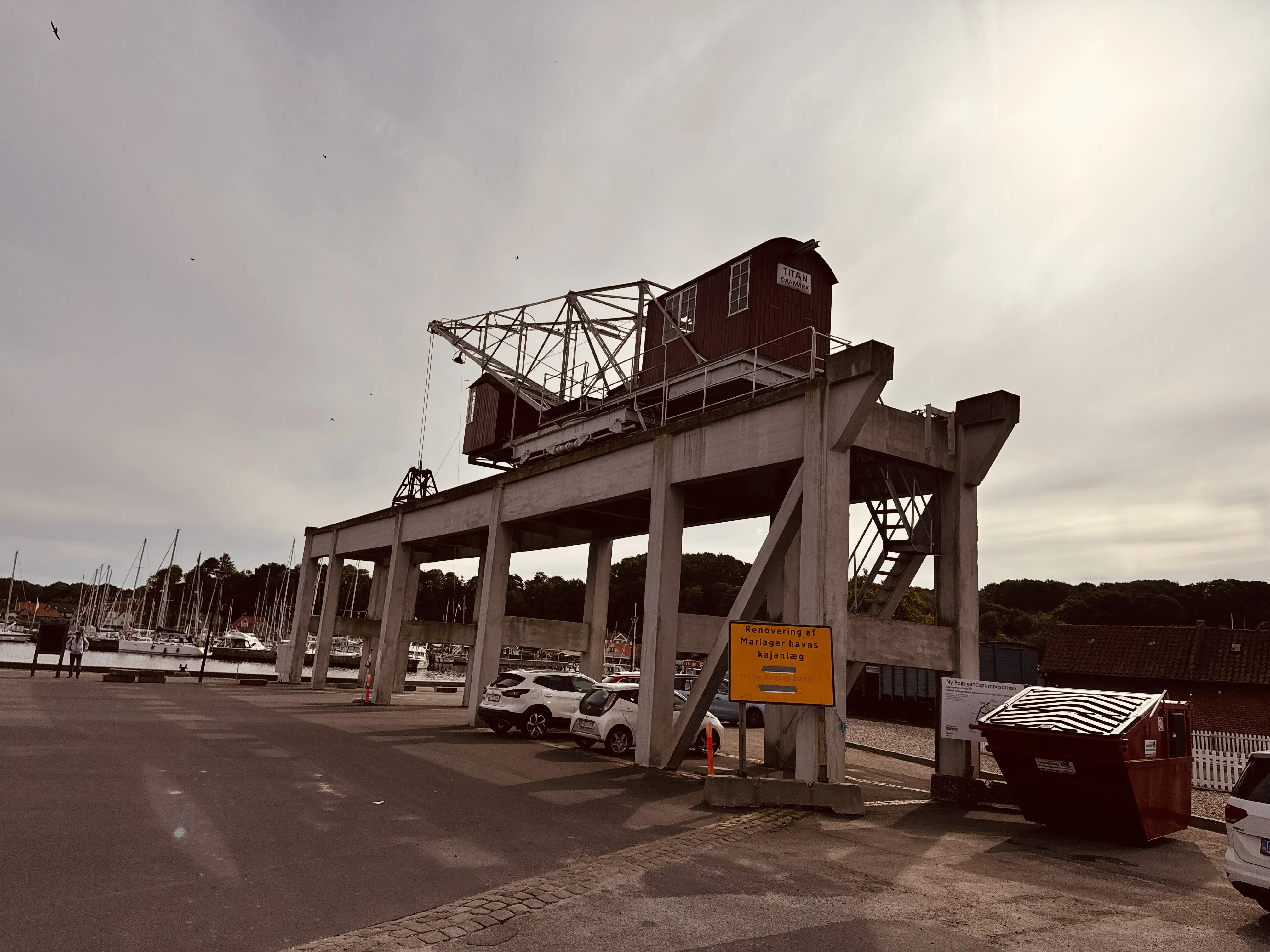 Billede af kulkranen ved Mariager Station. Billede af kulkranen ved Mariager Station.