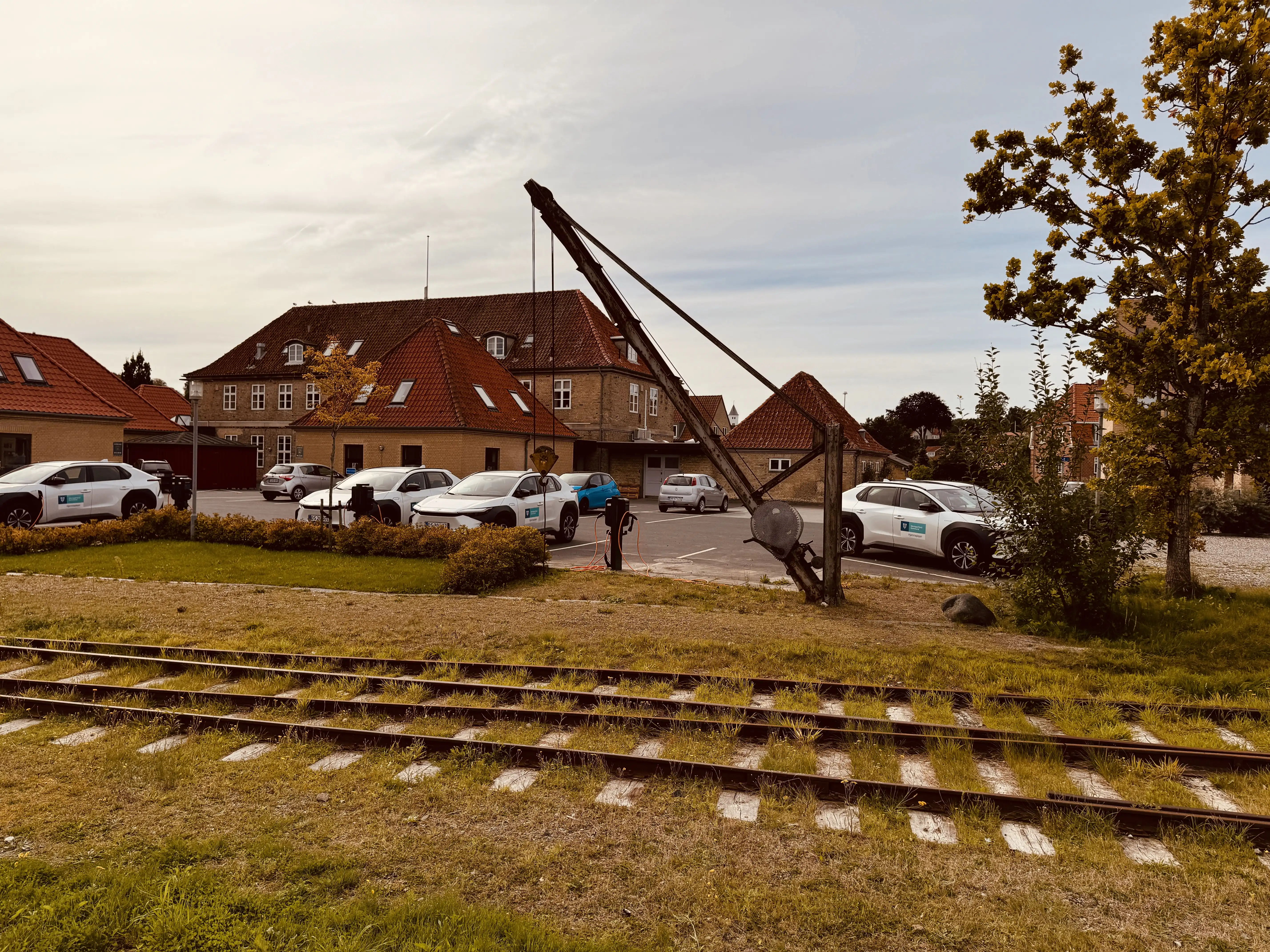 Billede af den gamle kran ud for Mariager Station. Billede af den gamle kran ud for Mariager Station.