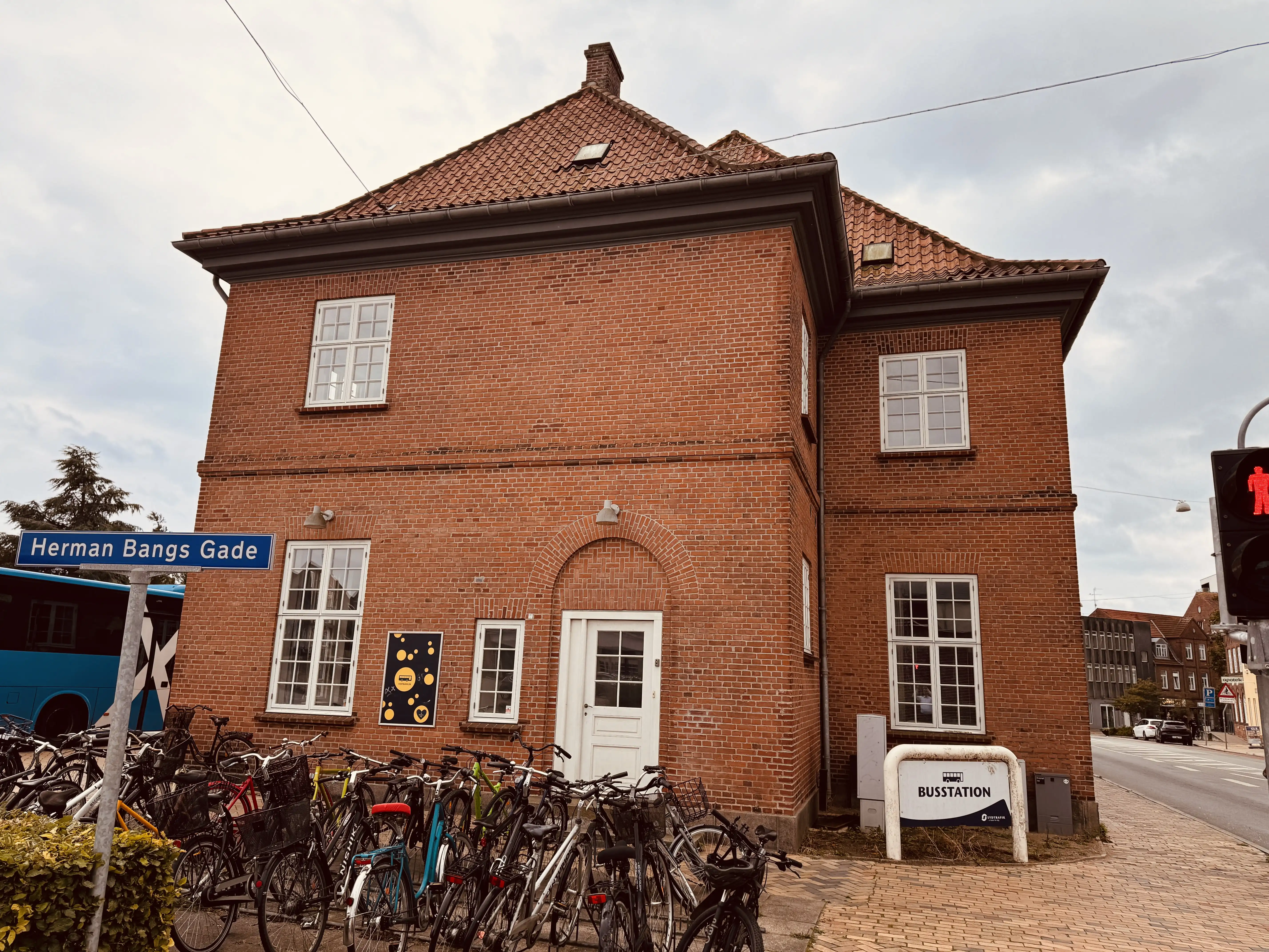 Billede af Sønderborg By Station. Billede af Sønderborg By Station.