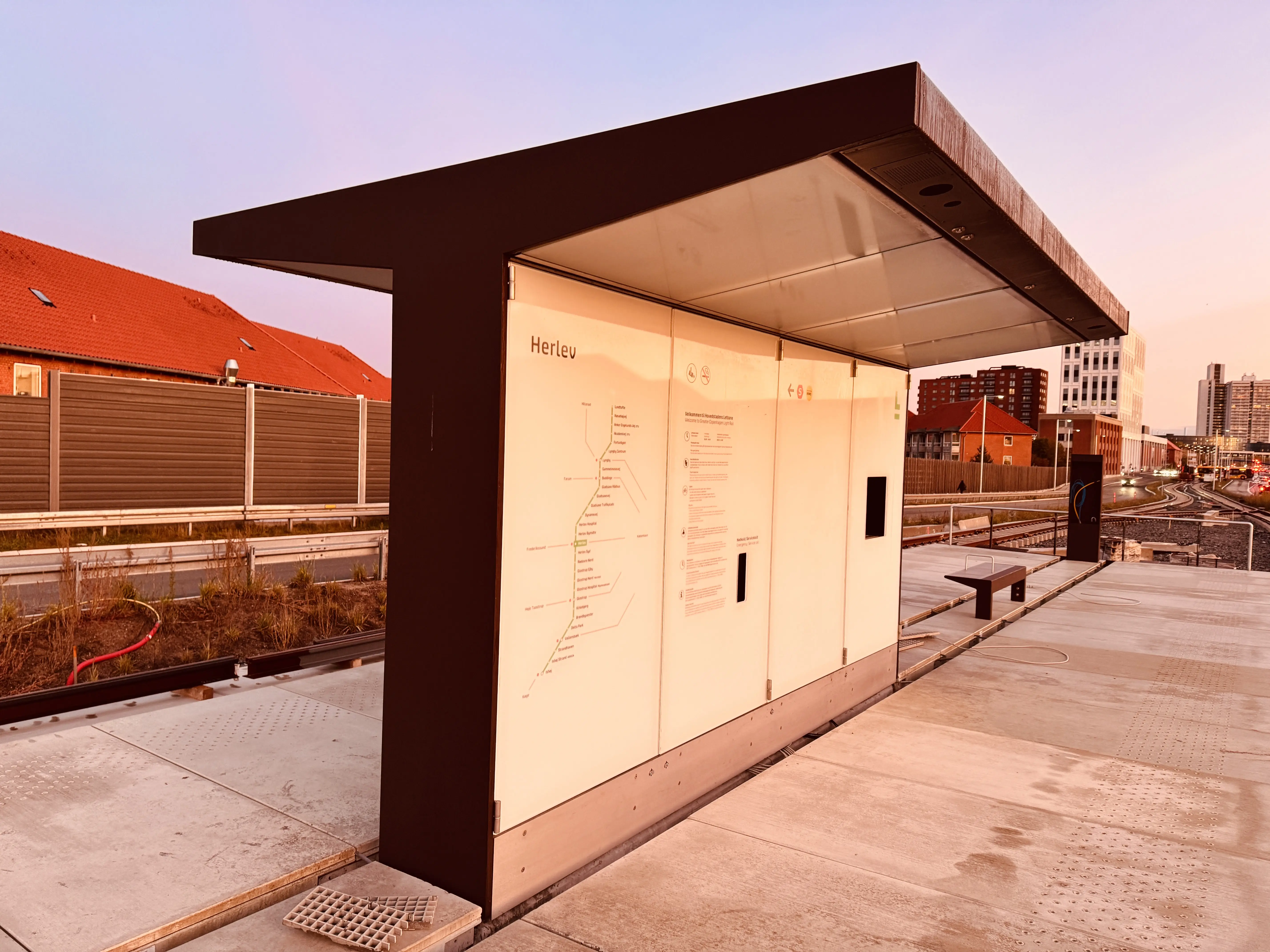 Billede af Herlev Station Letbanestation. Billede af Herlev Station Letbanestation.