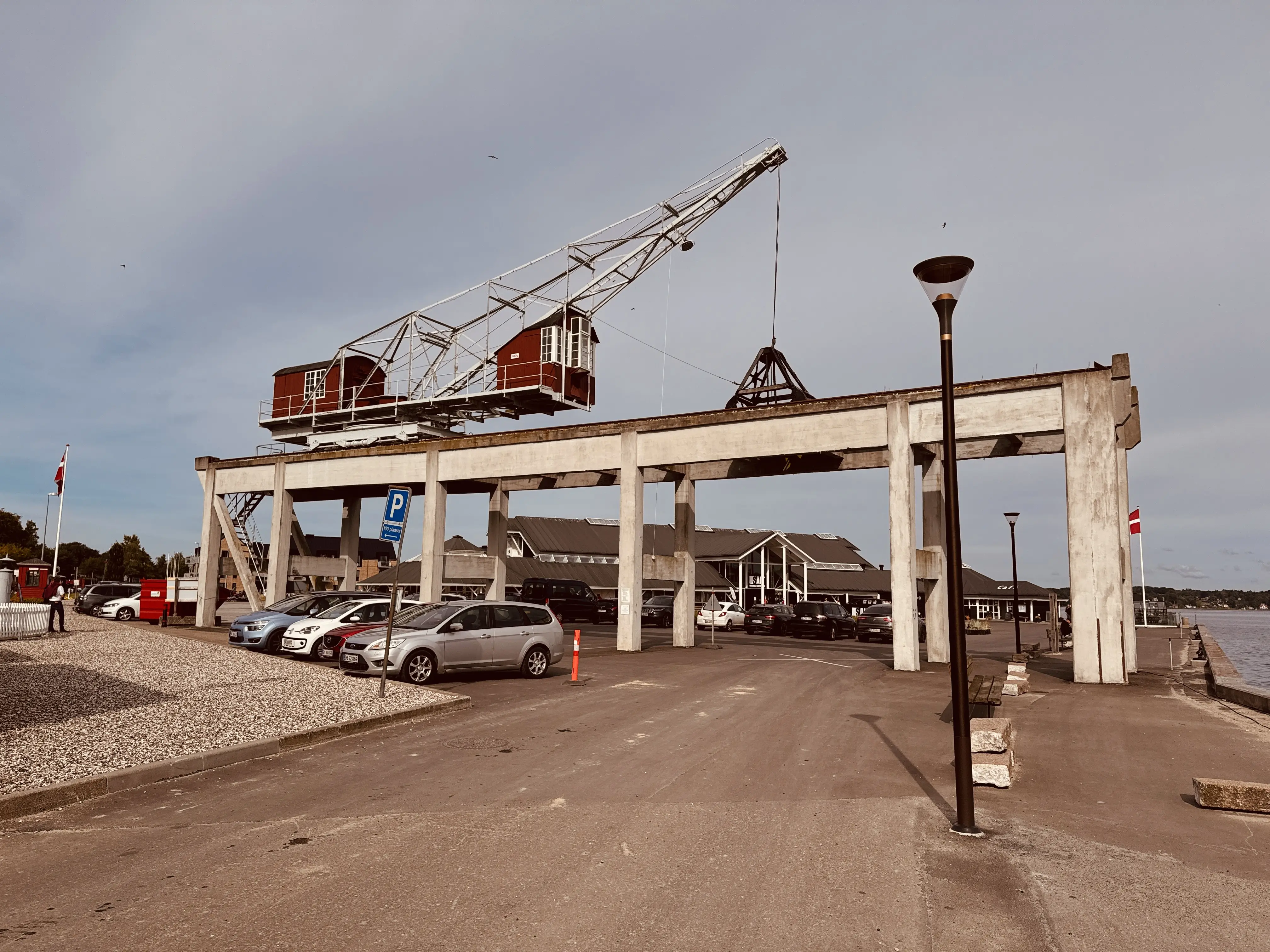 Den ikoniske kulkran på Mariager Havn fra 1930.