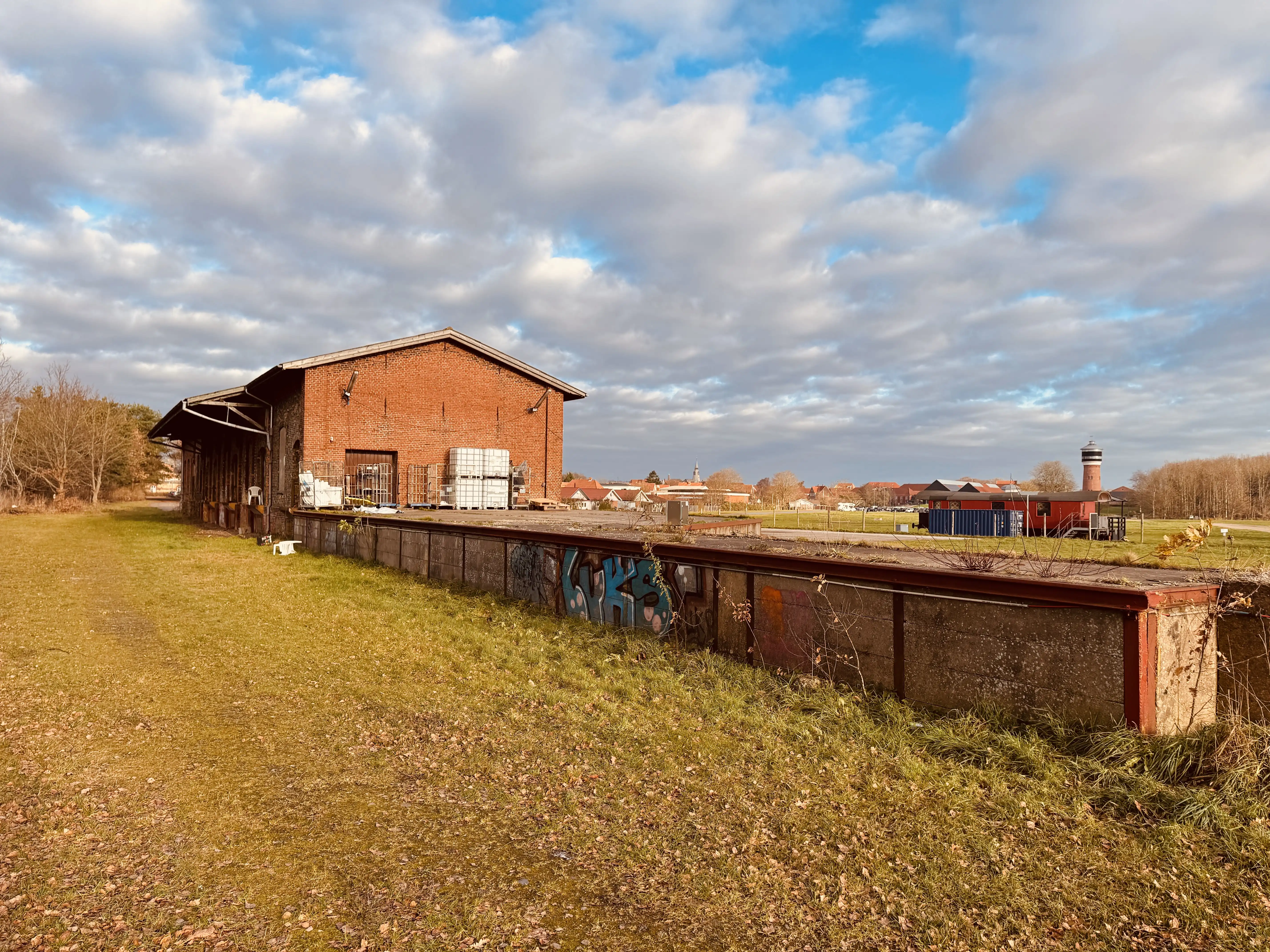 Billede af Tønder H Stations varehus. Billede af Tønder H Stations varehus.
