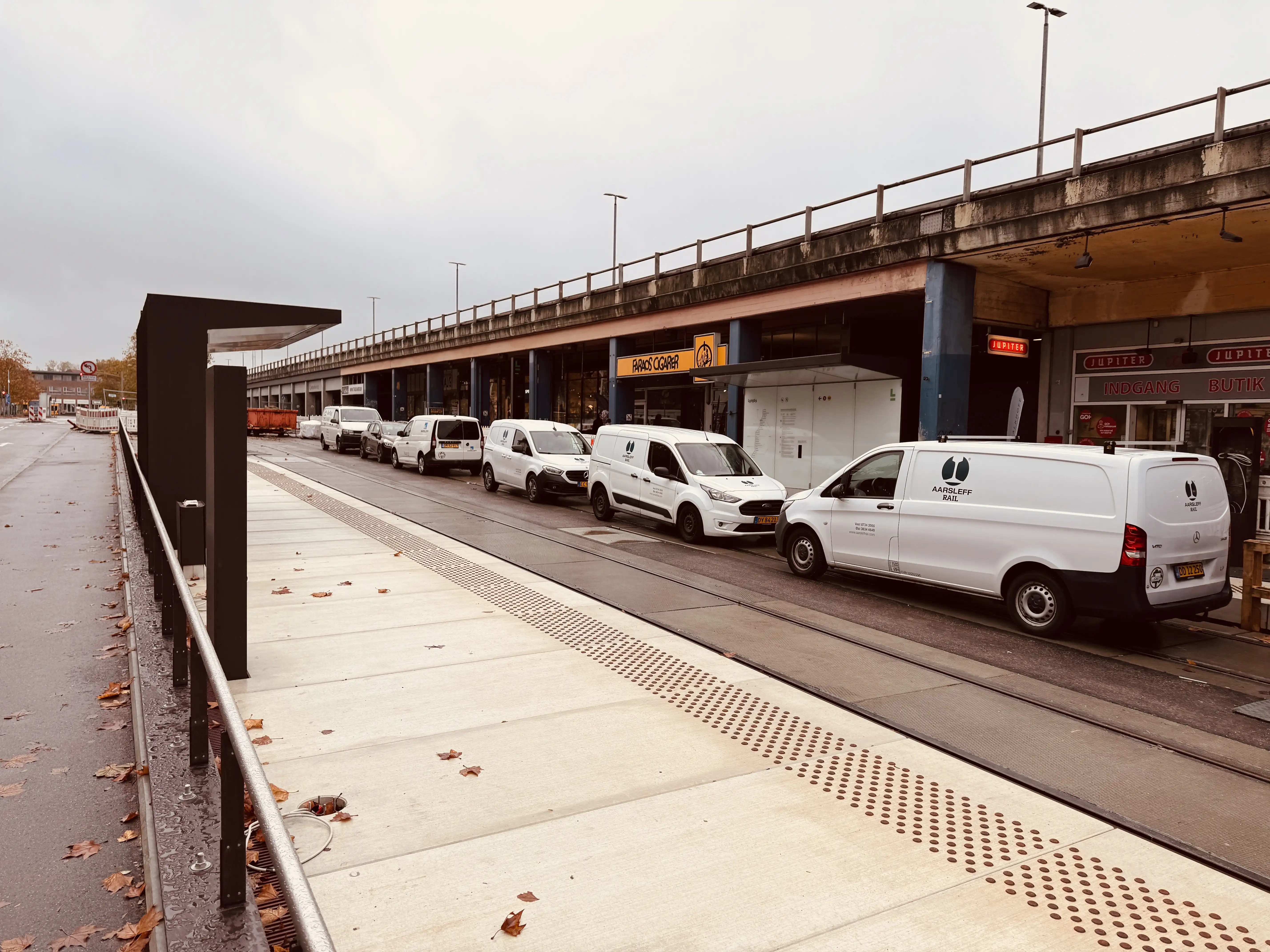 Billede af Lyngby Station Letbanestation. Billede af Lyngby Station Letbanestation.