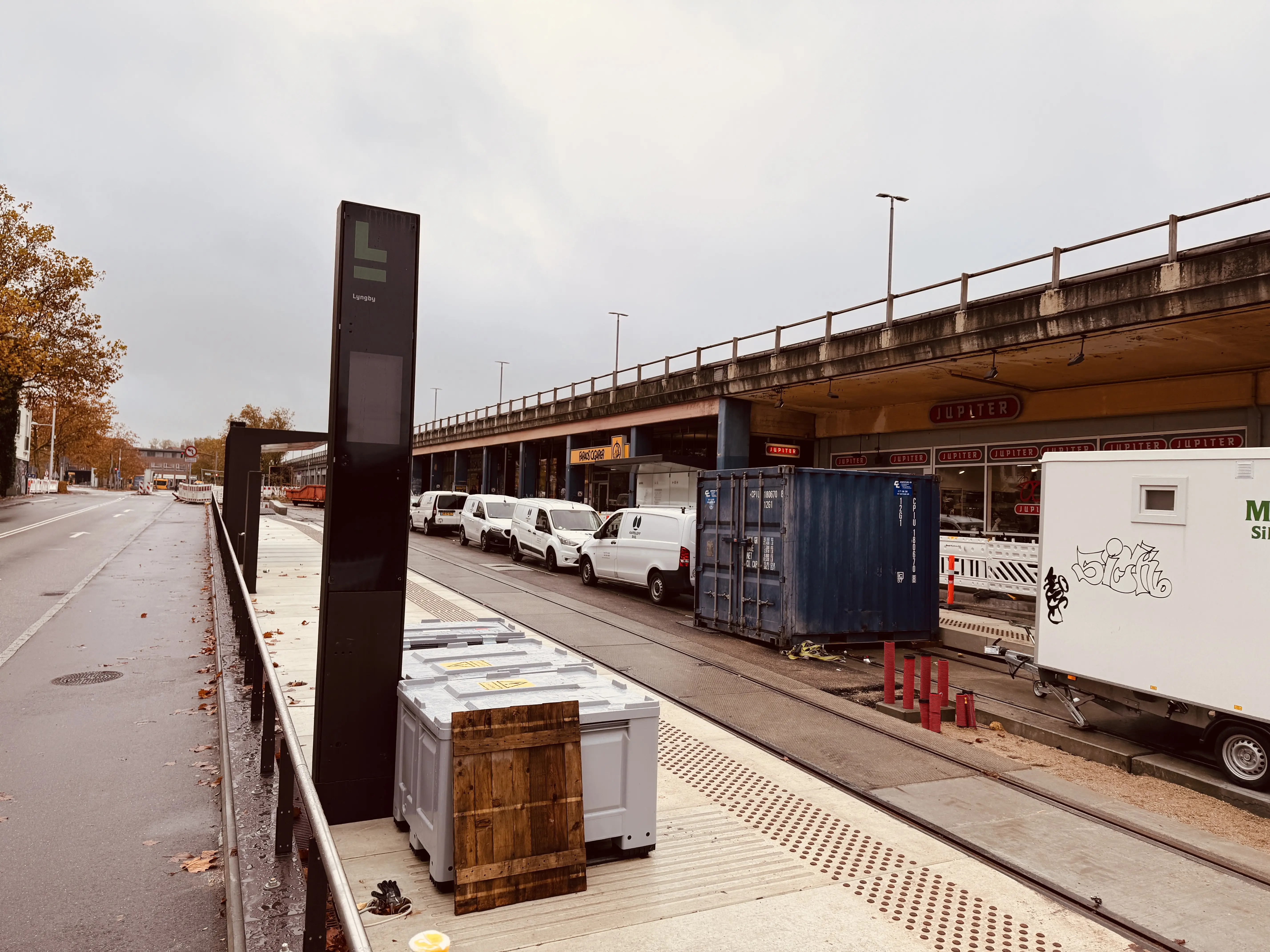 Billede af Lyngby Station Letbanestation. Billede af Lyngby Station Letbanestation.