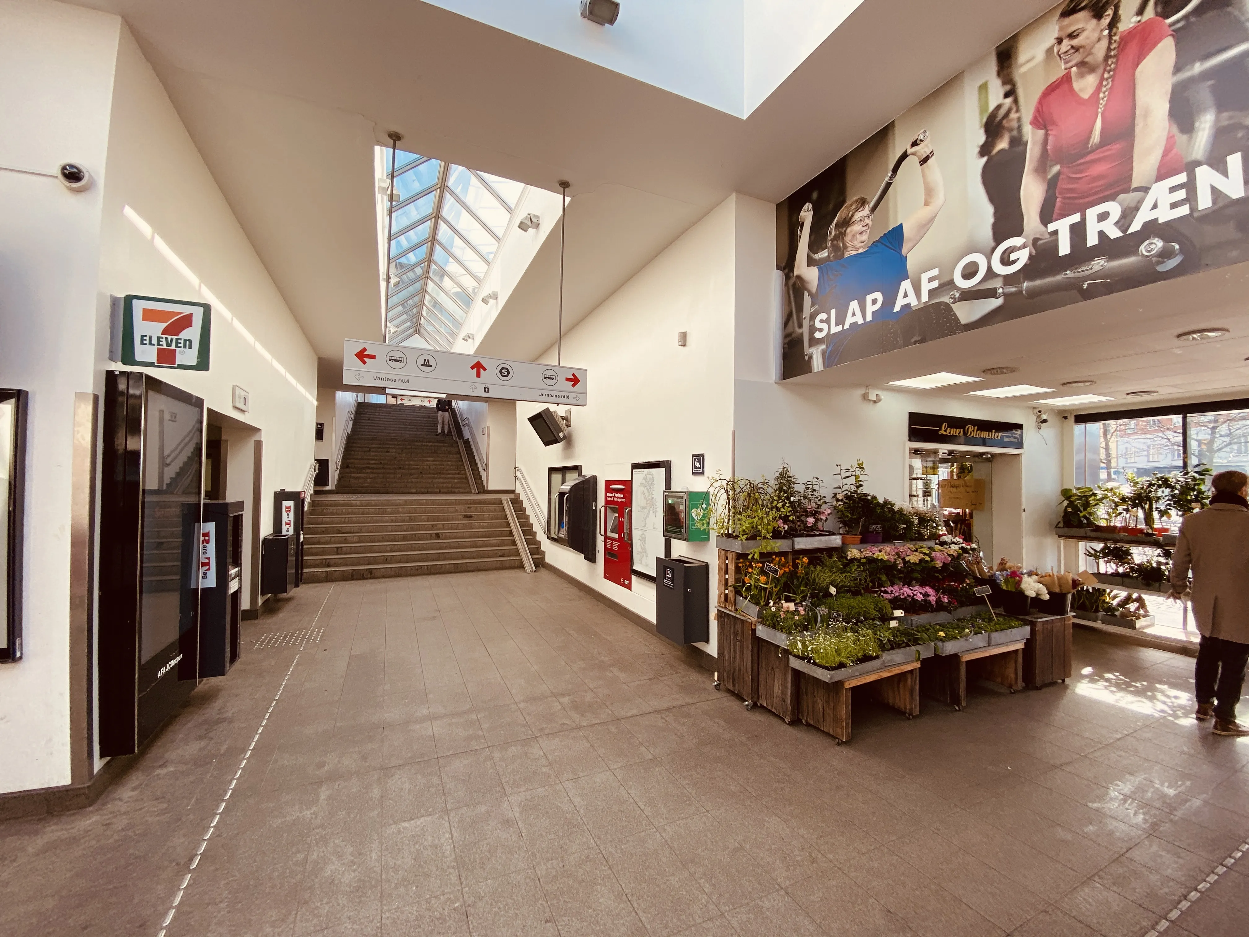 Billede af Vanløse S-togsstation.