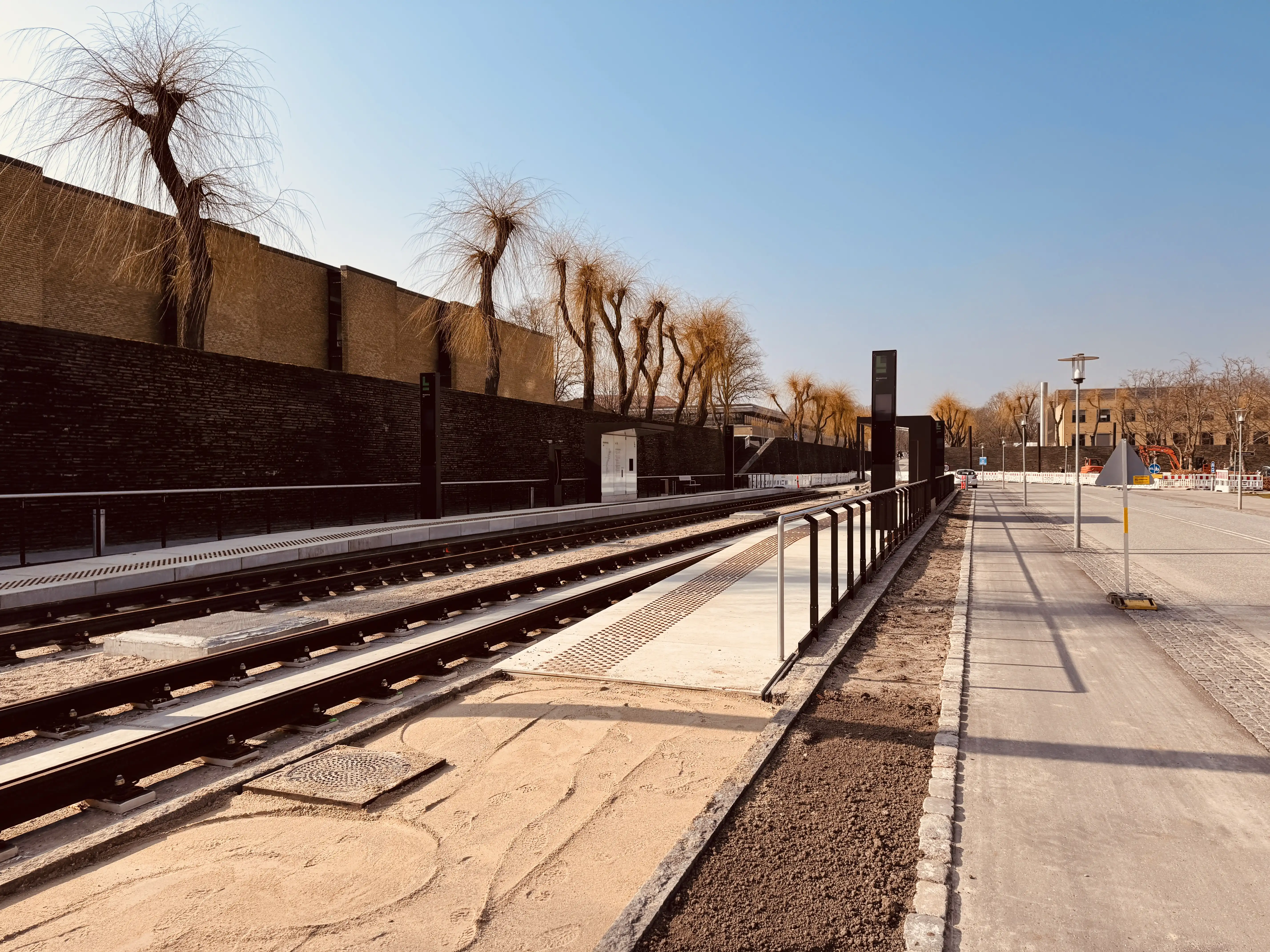 Billede af Akademivej DTU Letbanestation. Billede af Akademivej DTU Letbanestation.