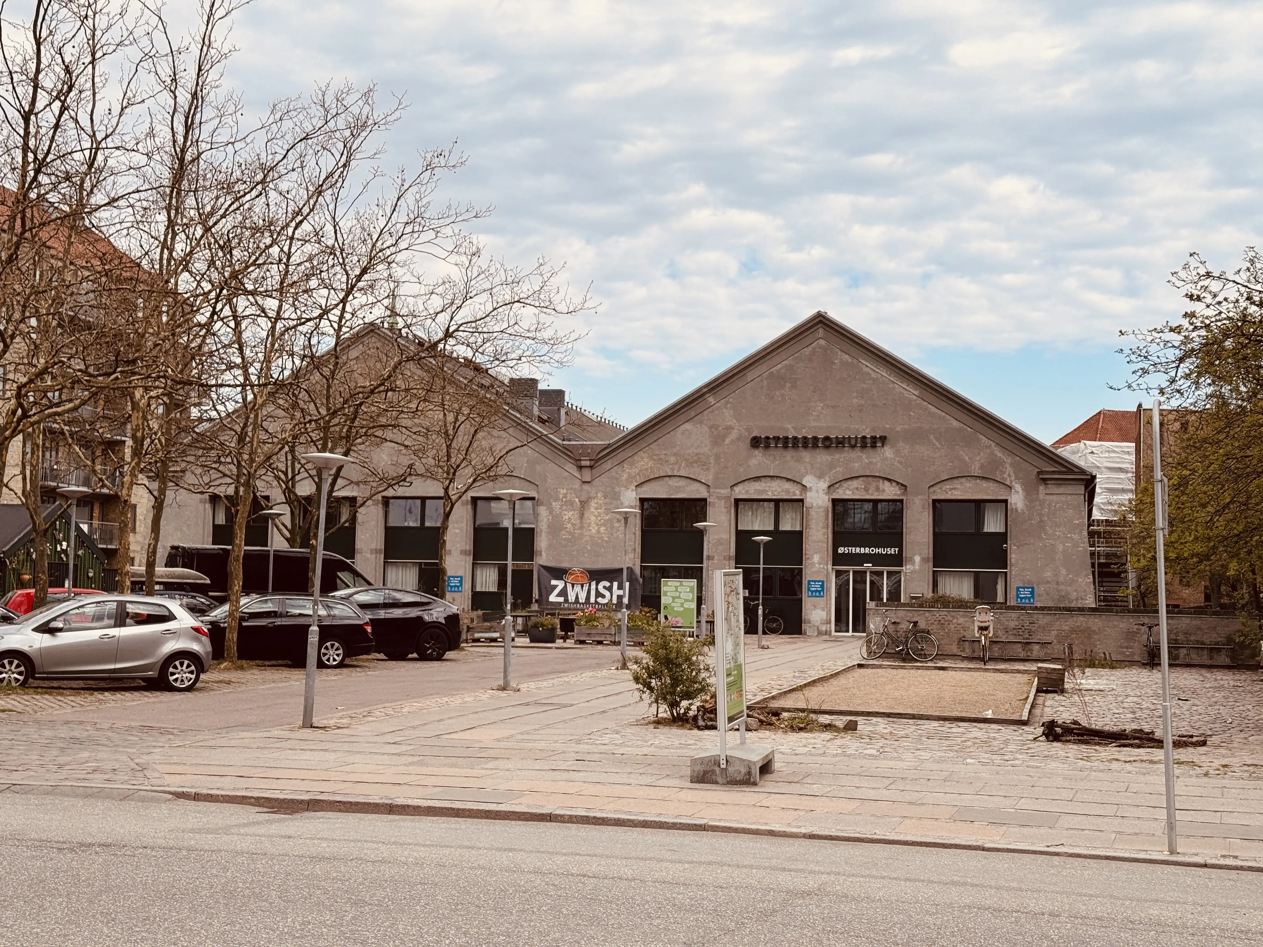 Billede af sporvognsremisen ved Nordhavn S-togstrinbræt.