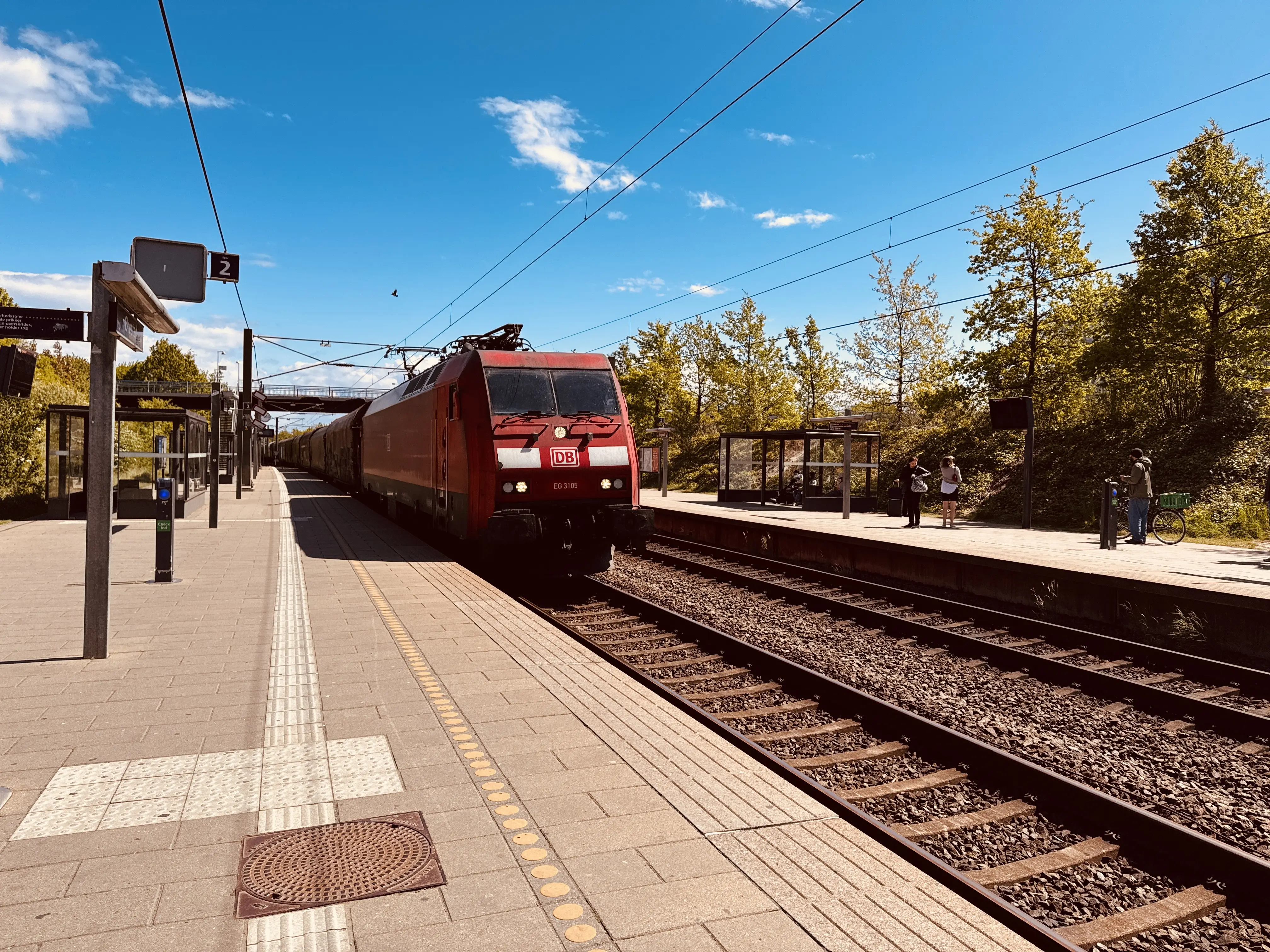 Billede af DBCSC EG 3105, tidligere DSB EG 3105 fotograferet ud for Ørestad Trinbræt. Billede af DBCSC EG 3105, tidligere DSB EG 3105 fotograferet ud for Ørestad Trinbræt.
