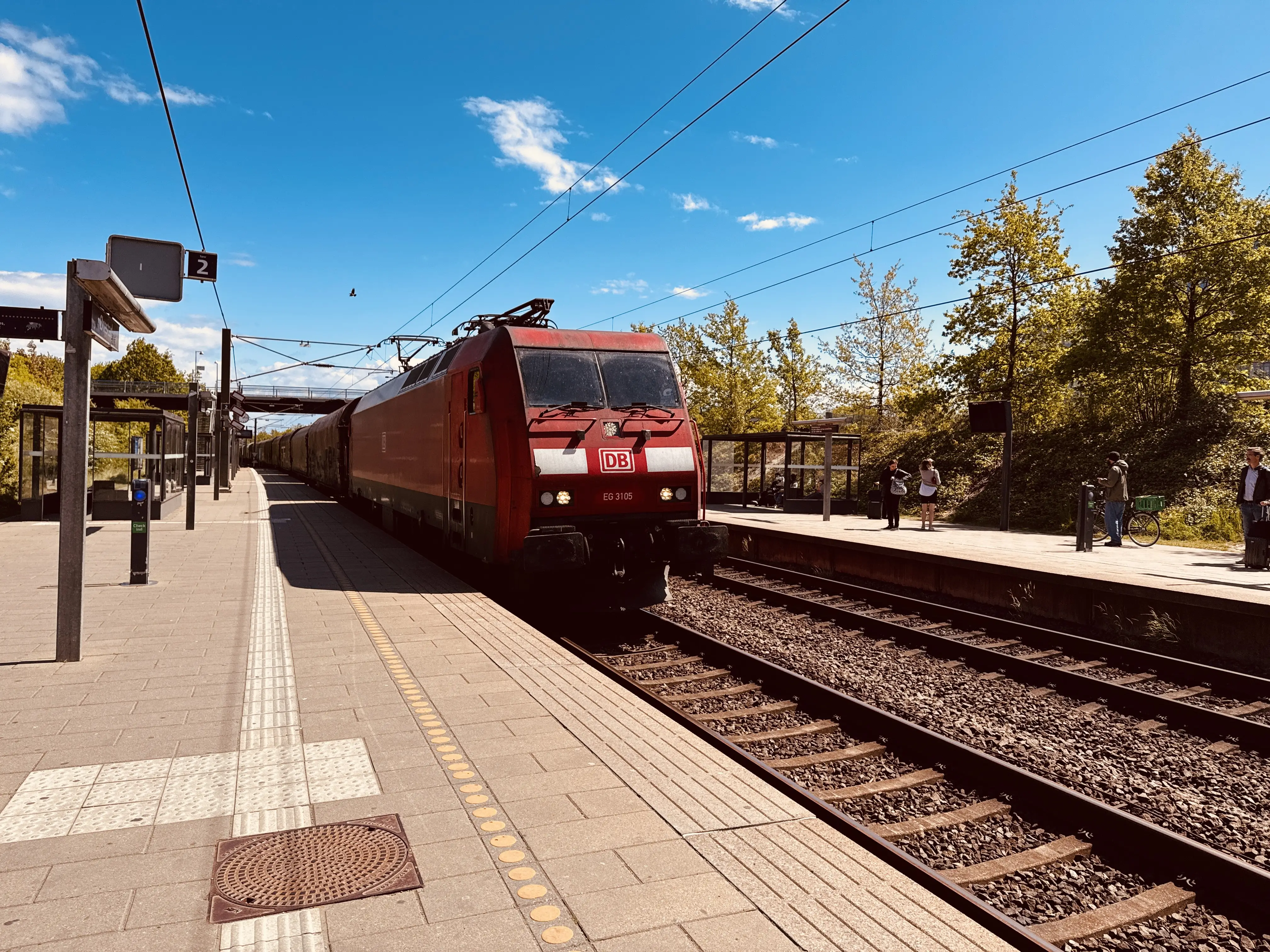 Billede af DBCSC EG 3105, tidligere DSB EG 3105 fotograferet ud for Ørestad Trinbræt. Billede af DBCSC EG 3105, tidligere DSB EG 3105 fotograferet ud for Ørestad Trinbræt.