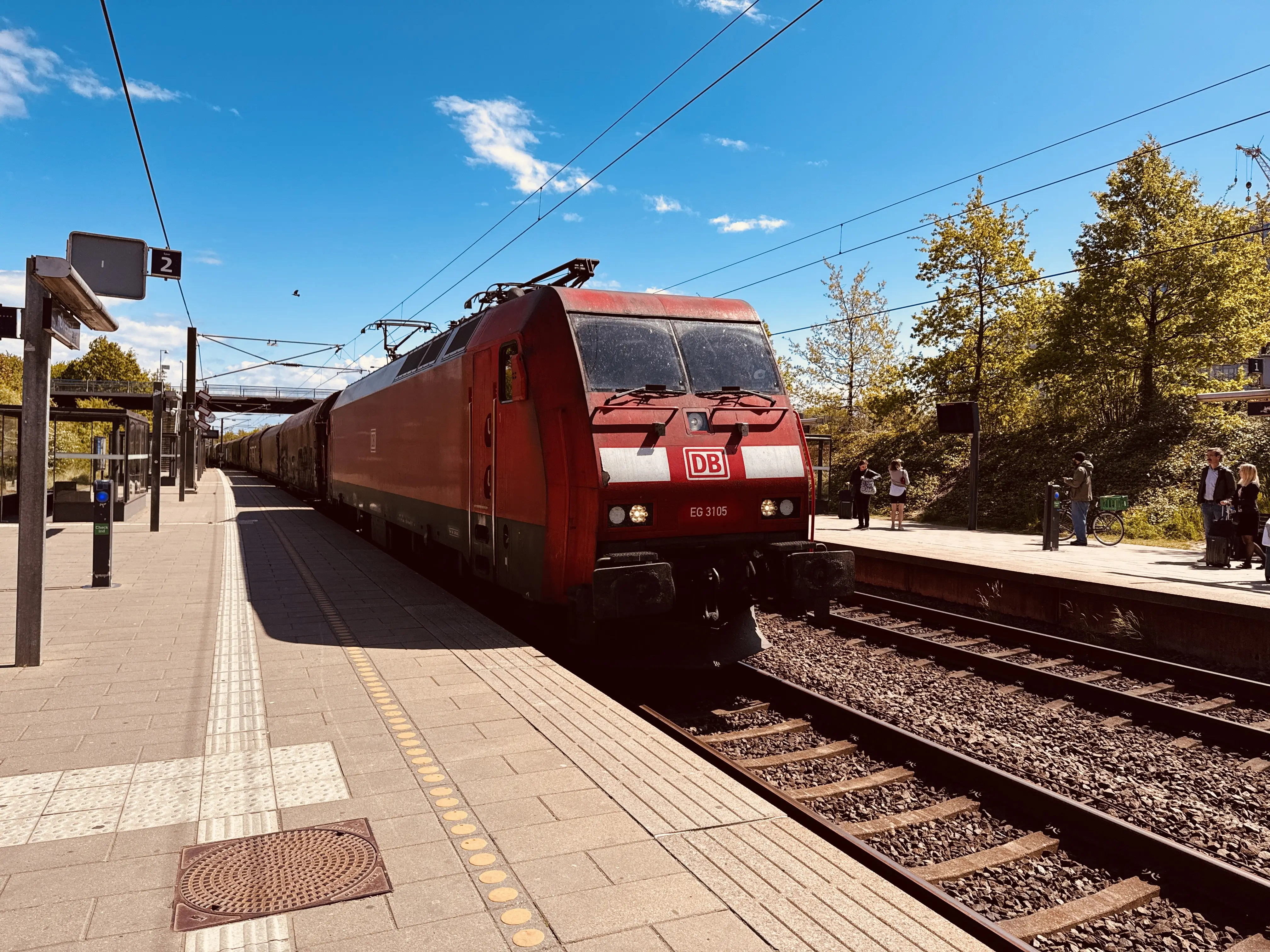 Billede af DBCSC EG 3105, tidligere DSB EG 3105 fotograferet ud for Ørestad Trinbræt. Billede af DBCSC EG 3105, tidligere DSB EG 3105 fotograferet ud for Ørestad Trinbræt.