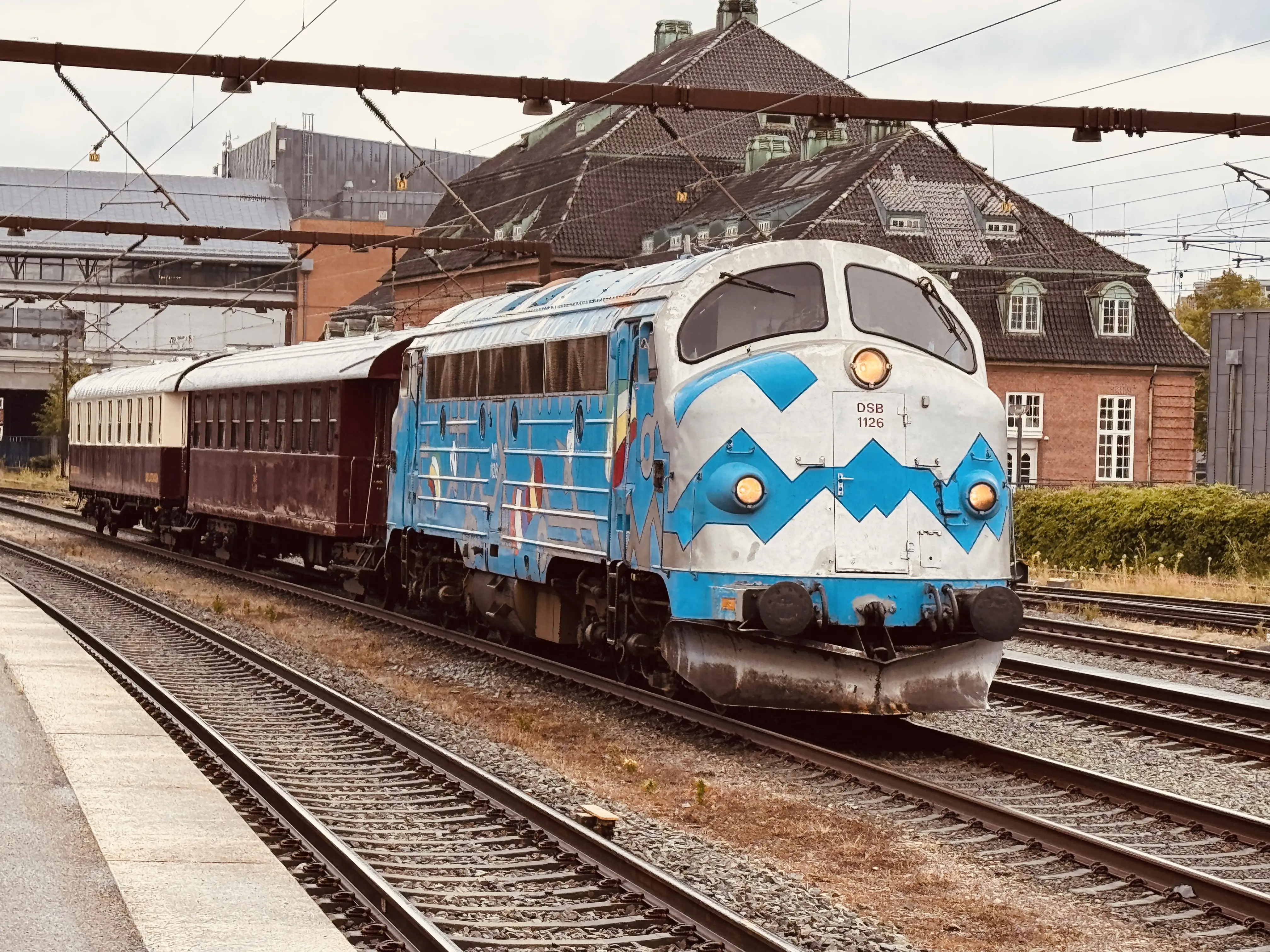 Billede af DSB MY 1126 fotograferet ud for Odense Banegård Center.