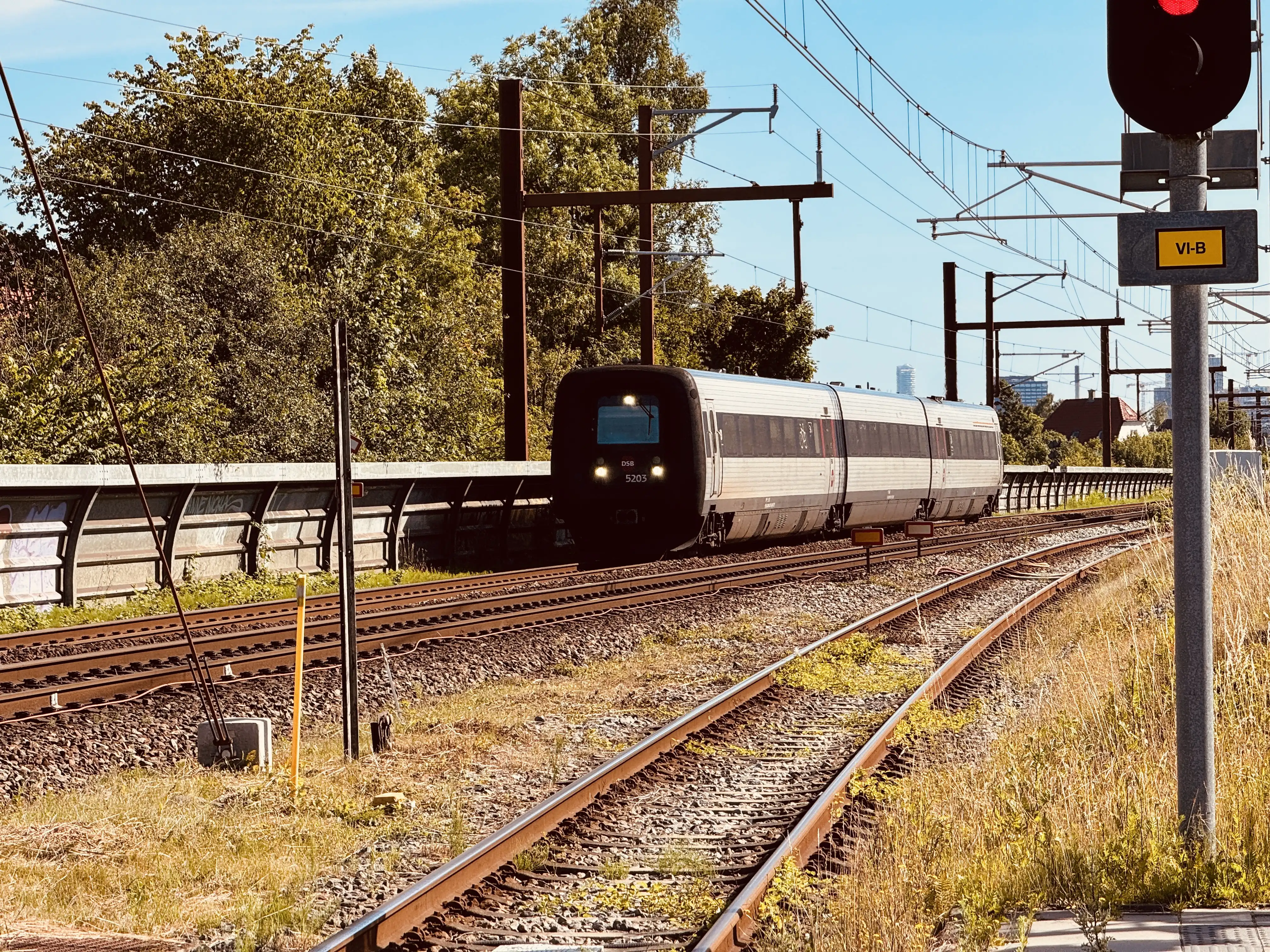 Billede af DSB MF 5003 fotograferet ud for Viby Jylland Trinbræt.
