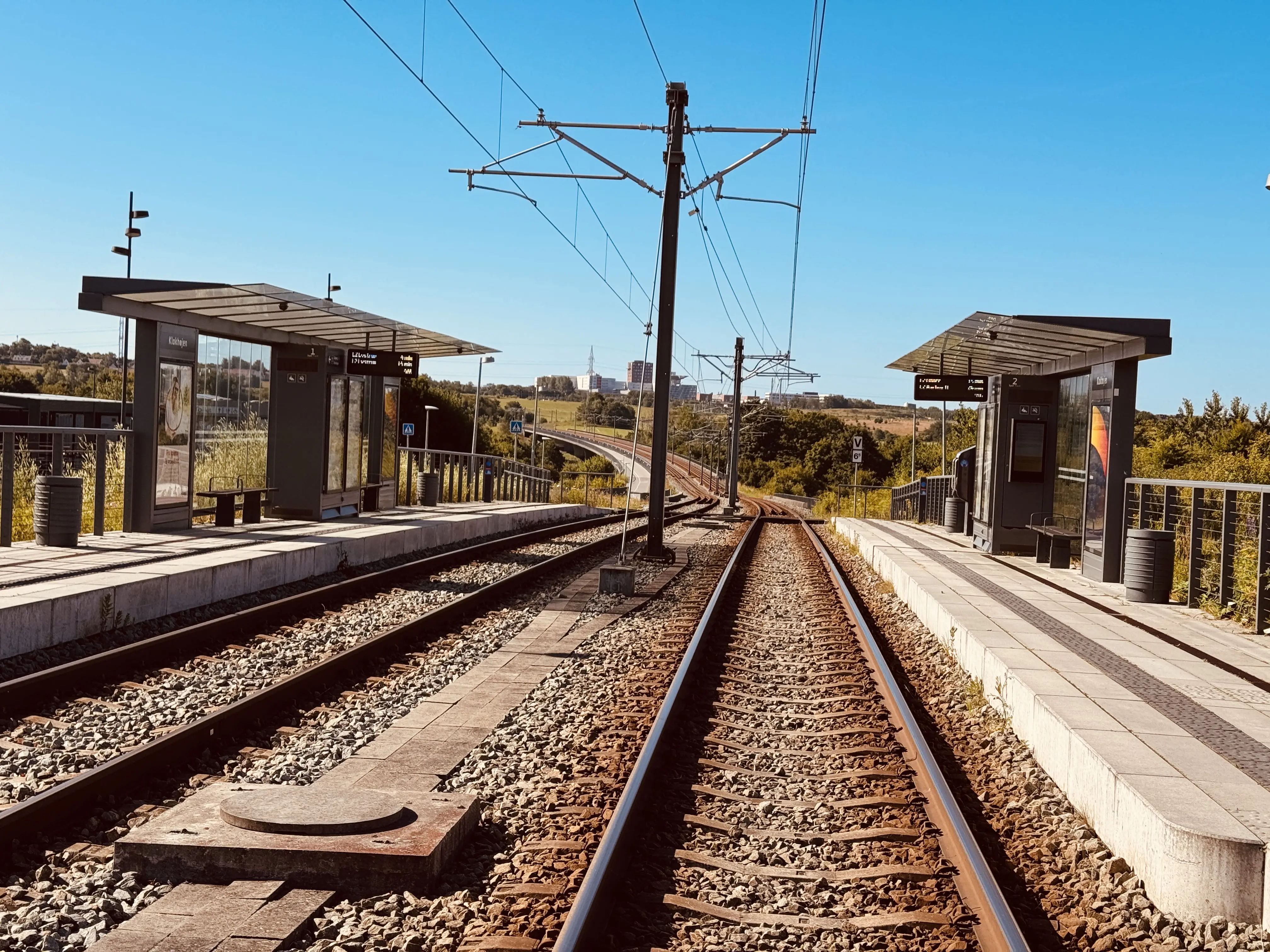Billede af Klokhøjen Letbanestation. Billede af Klokhøjen Letbanestation.