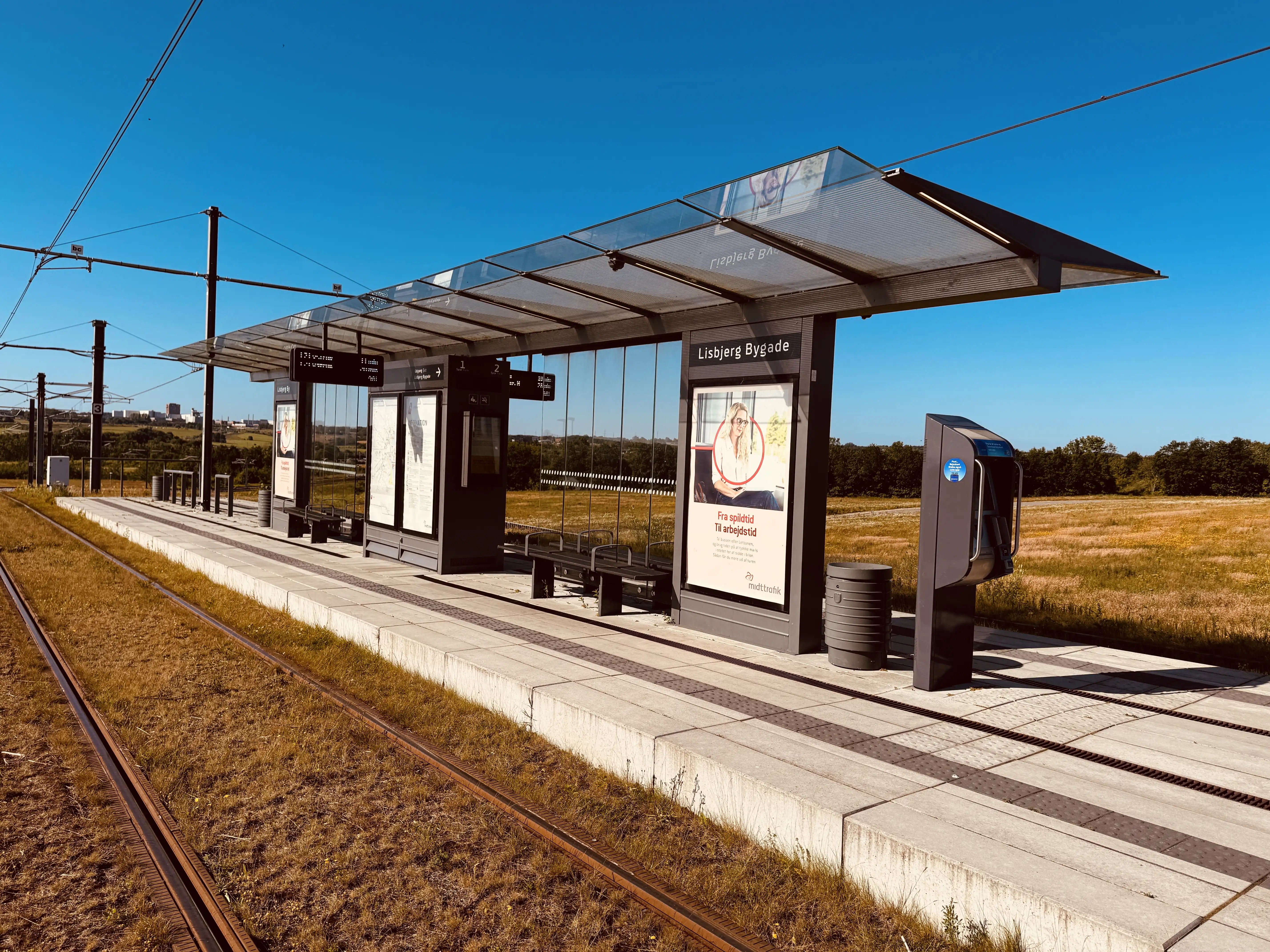 Billede af Lisbjerg Bygade Letbanestation. Billede af Lisbjerg Bygade Letbanestation.