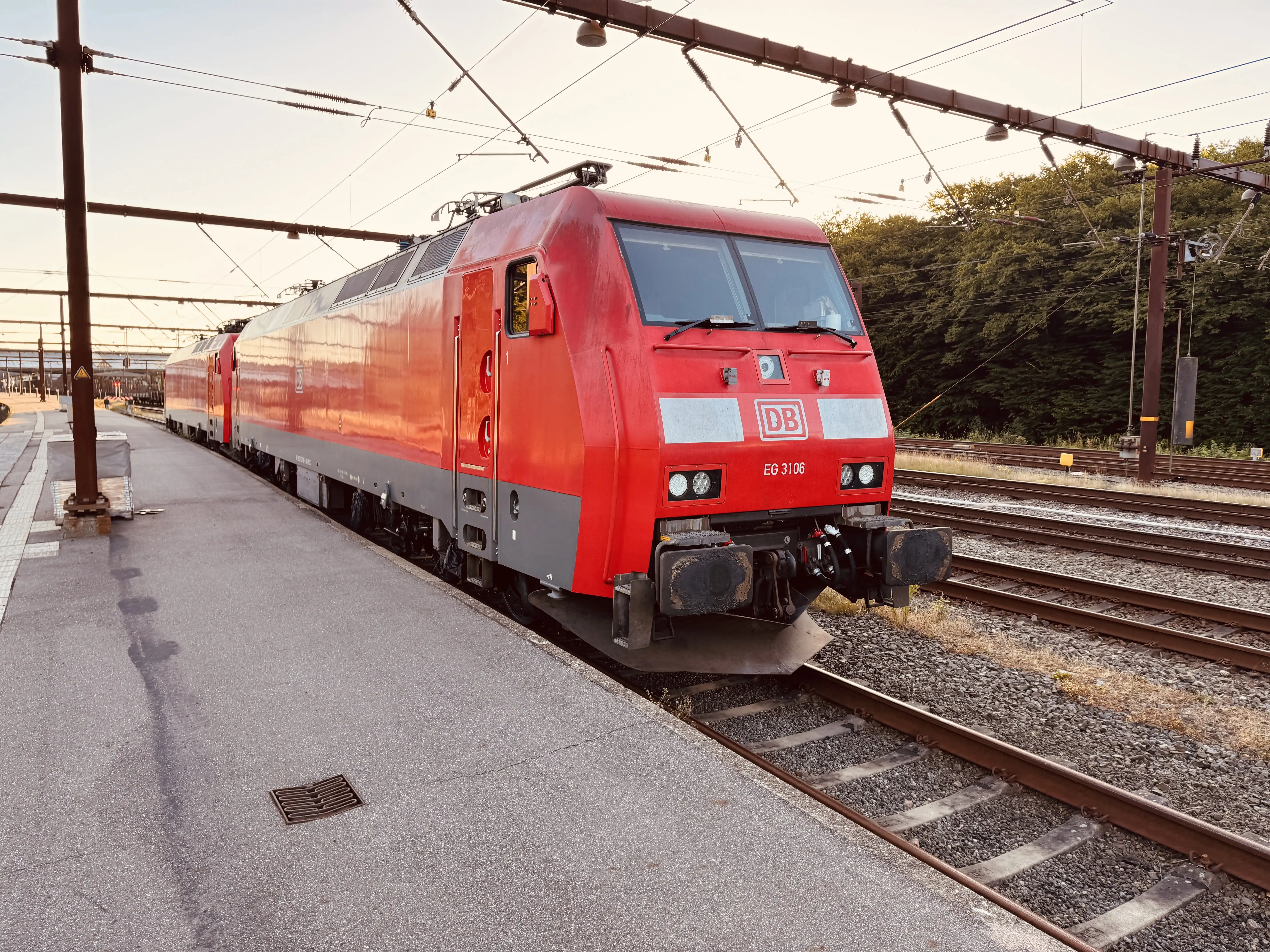 Billede af DBCSC EG 3106, tidligere DSB EG 3106 fotograferet ud for Fredericia Station.