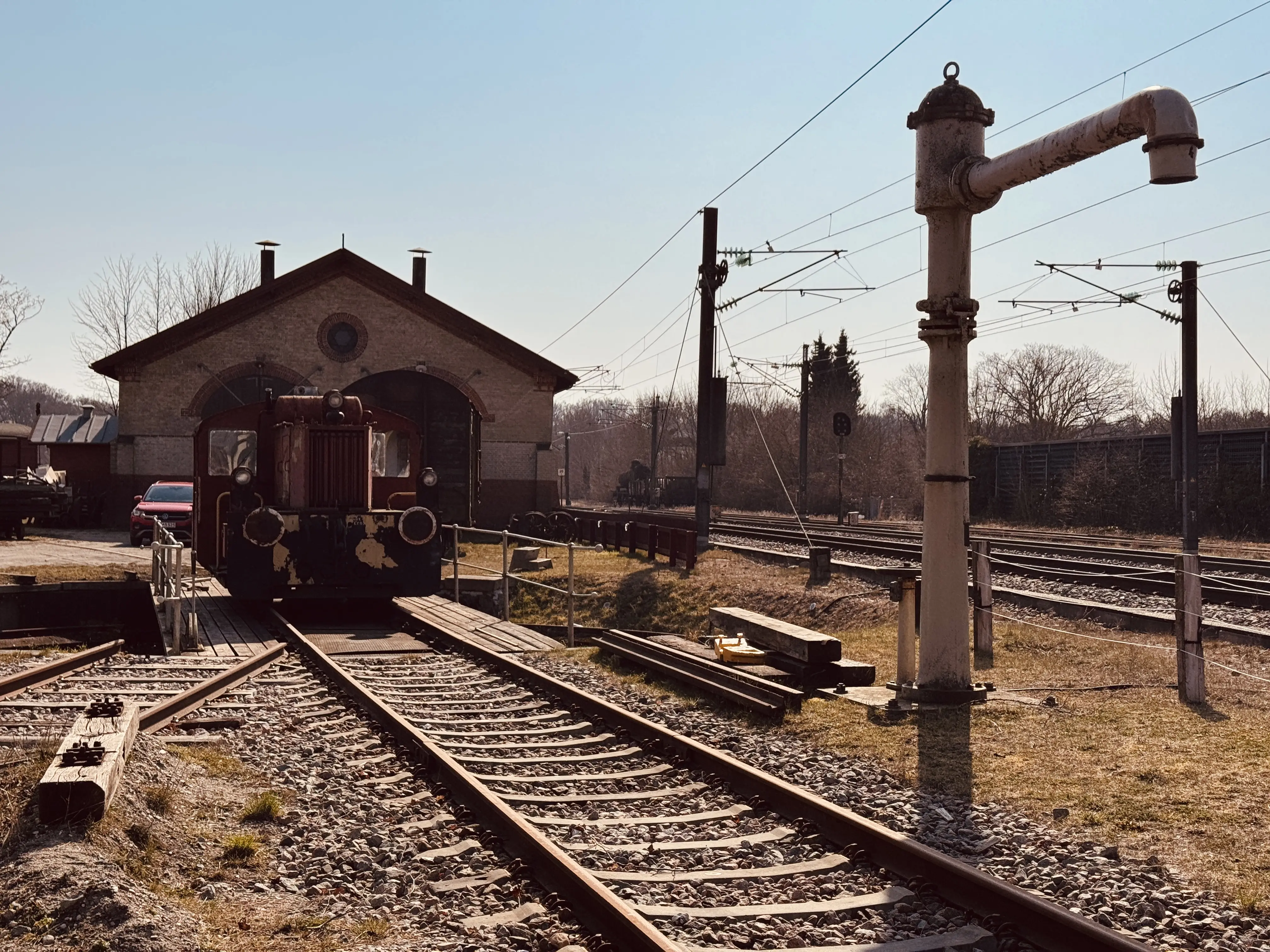 Billede af Rungsted Kyst Stations remise.