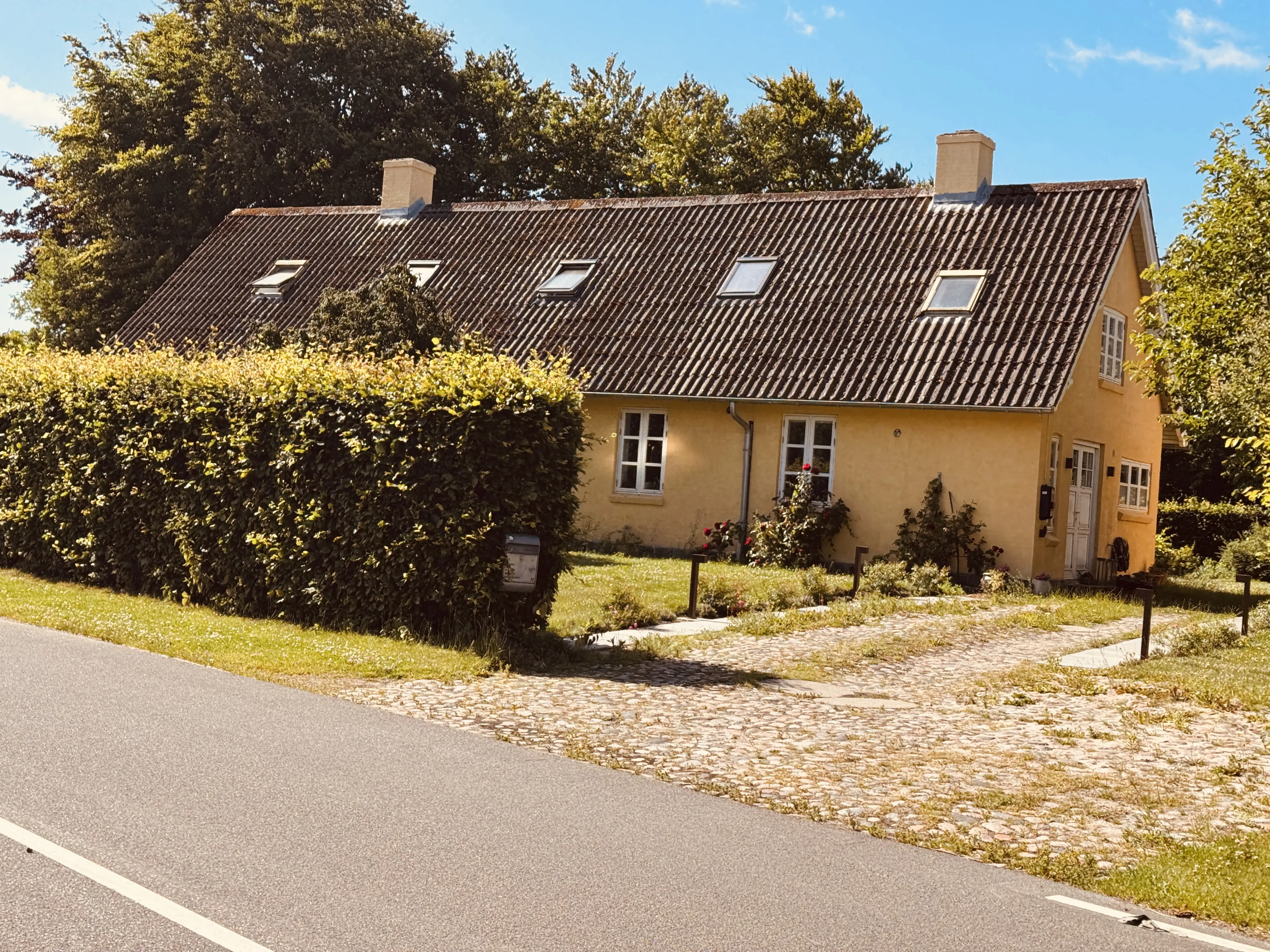 Billede af Neder Randlev Billetsalgssted.