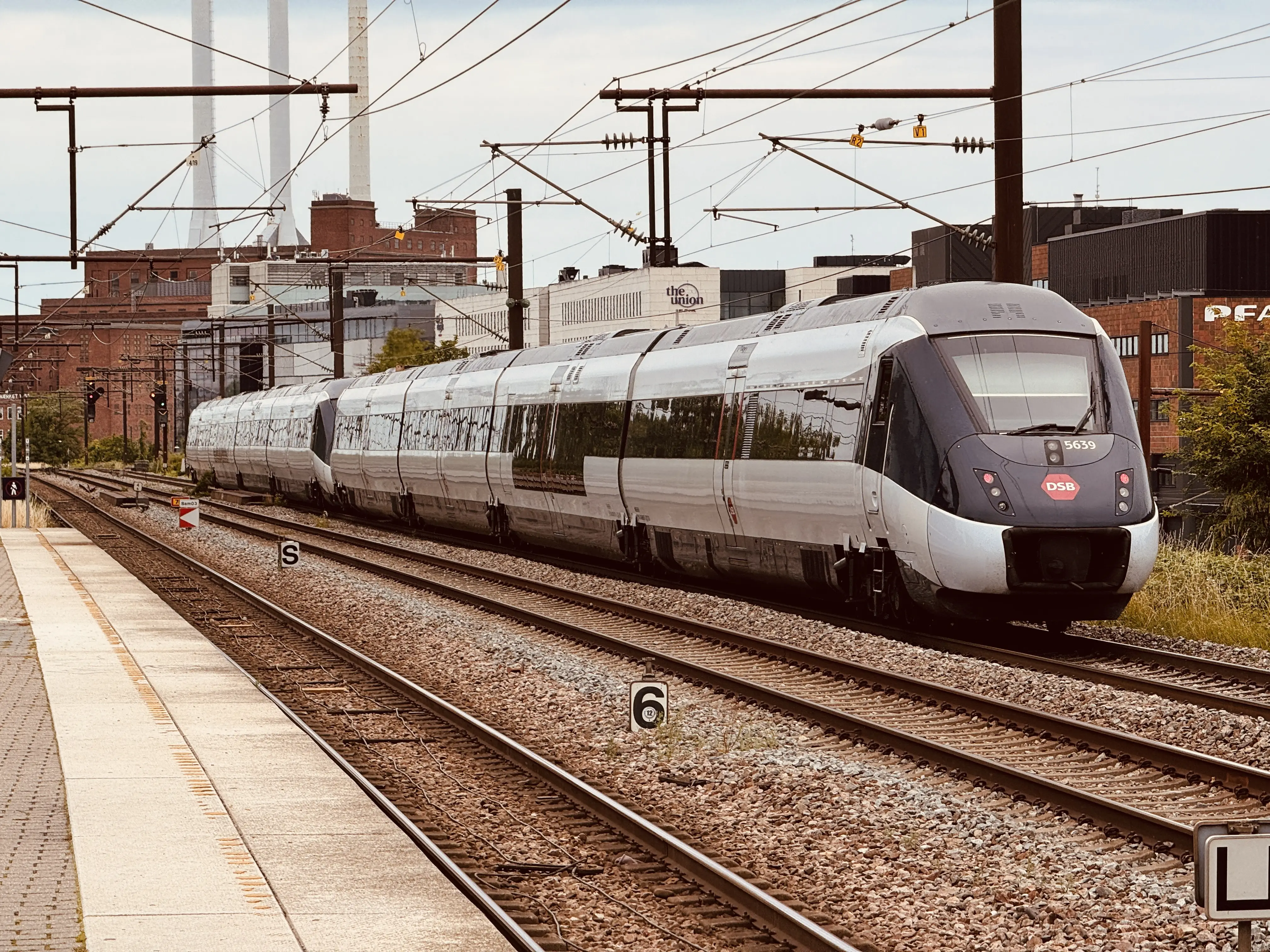 Billede af DSB MG 5639 fotograferet ud for Nordhavn S-togstrinbræt.