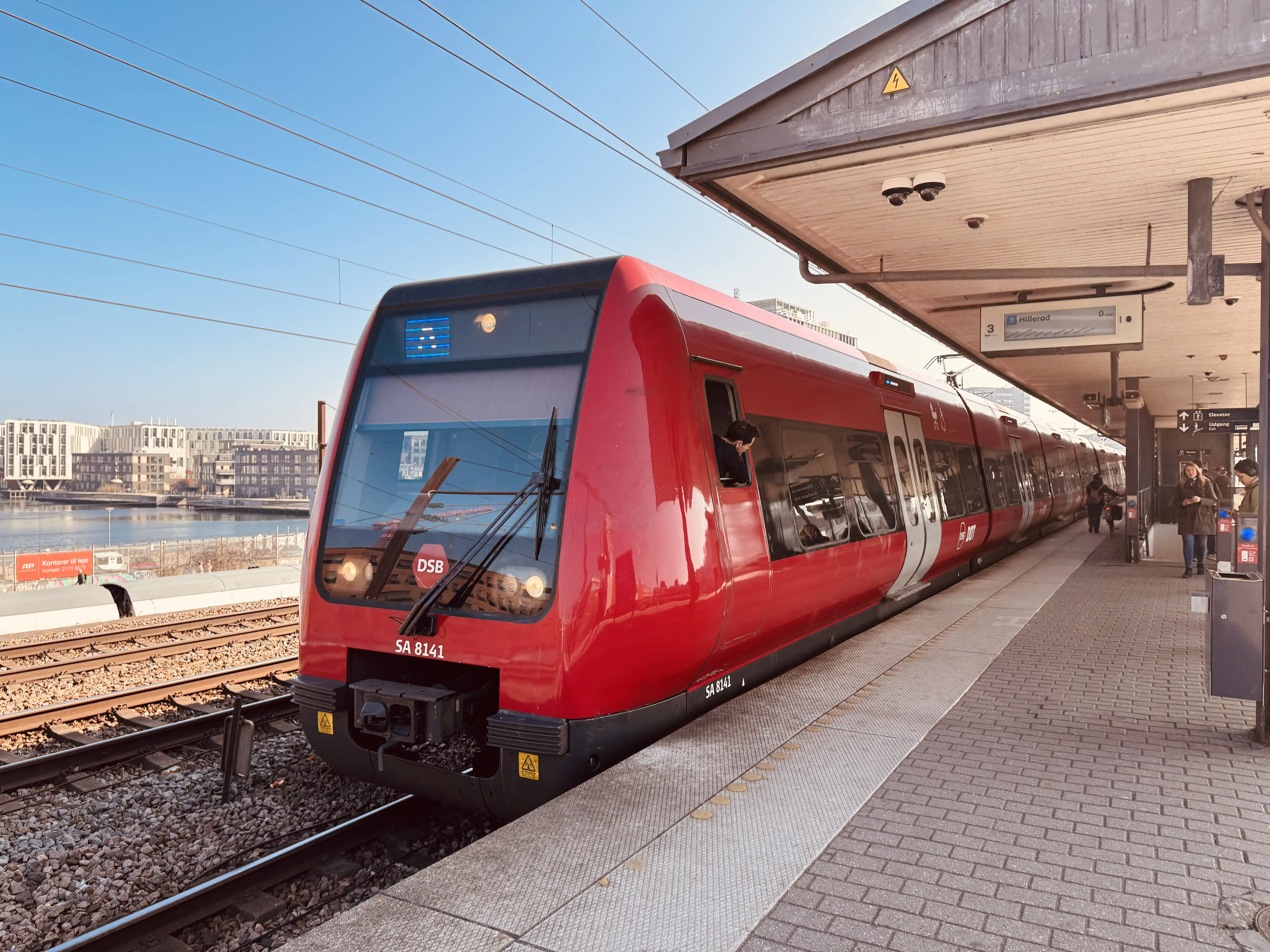 Billede af DSB SA 8141 fotograferet ud for Nordhavn S-togstrinbræt. Billede af DSB SA 8141 fotograferet ud for Nordhavn S-togstrinbræt.