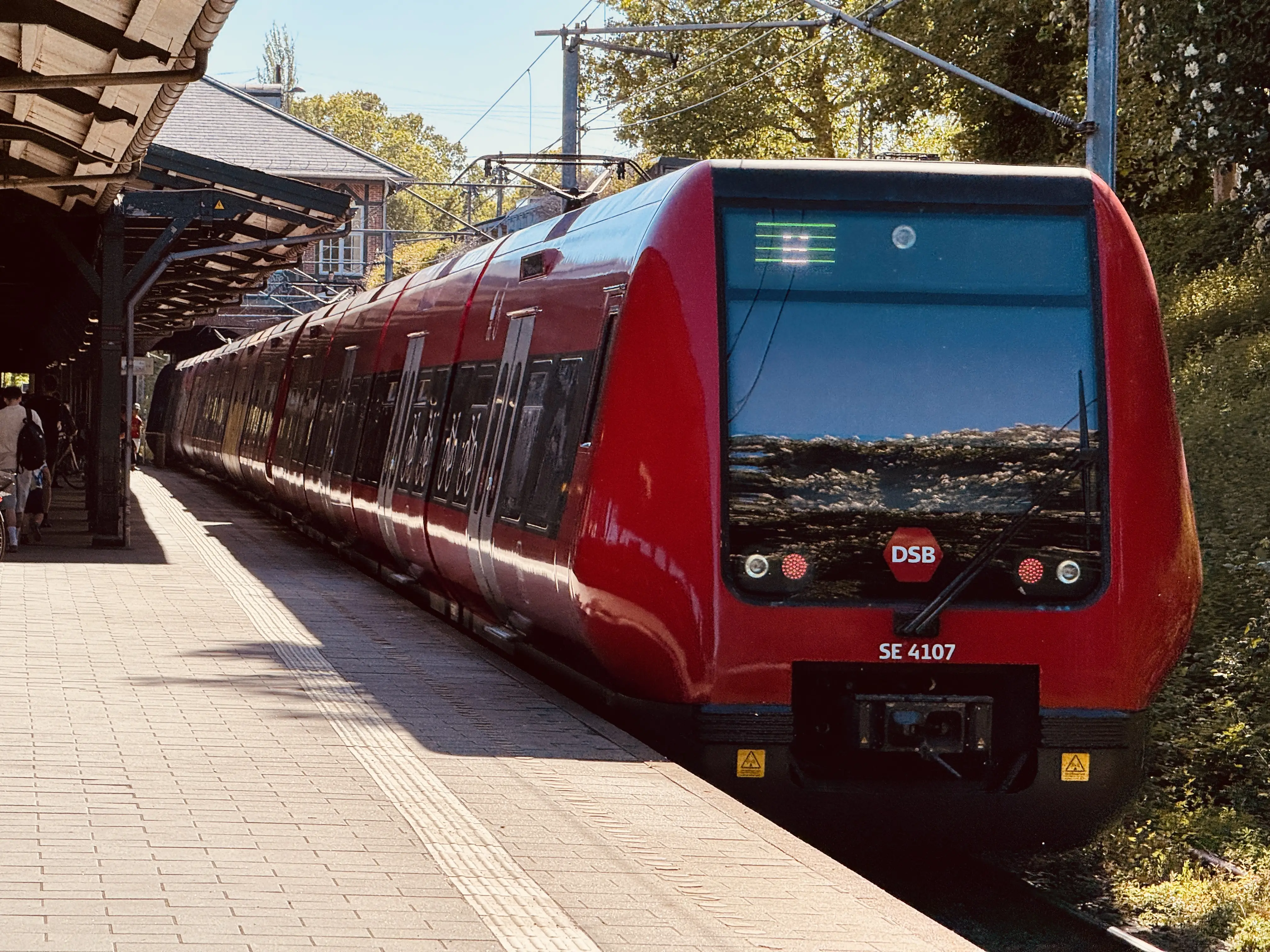 Billede af DSB SE 4107 fotograferet ud for Østerport Station.