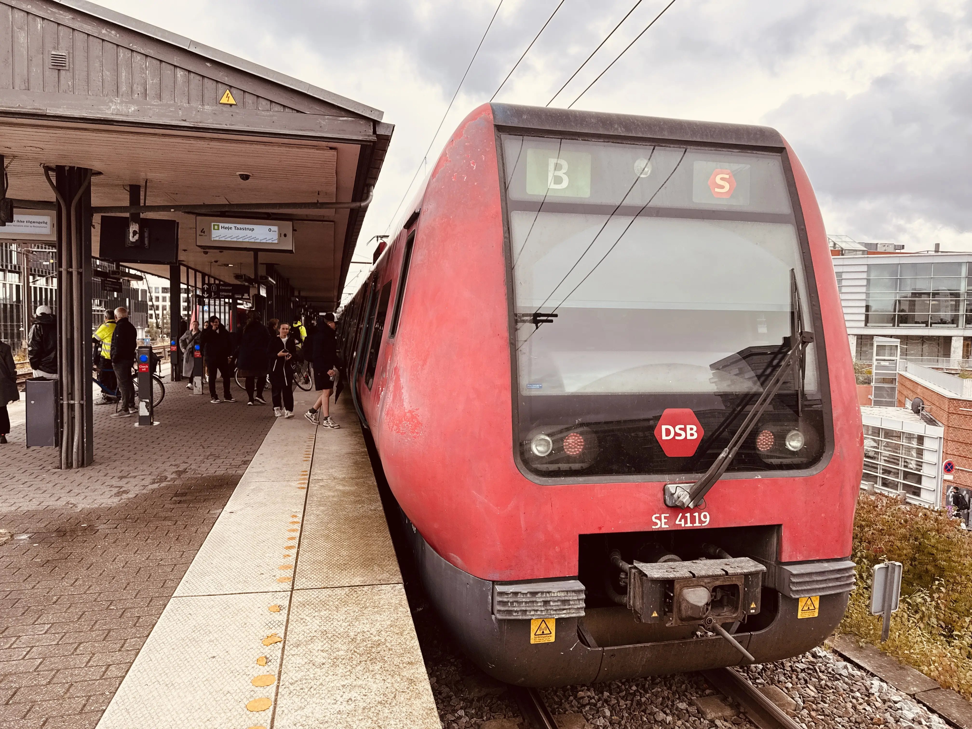 Billede af DSB SE 4119 fotograferet ud for Nordhavn S-togstrinbræt. Billede af DSB SE 4119 fotograferet ud for Nordhavn S-togstrinbræt.