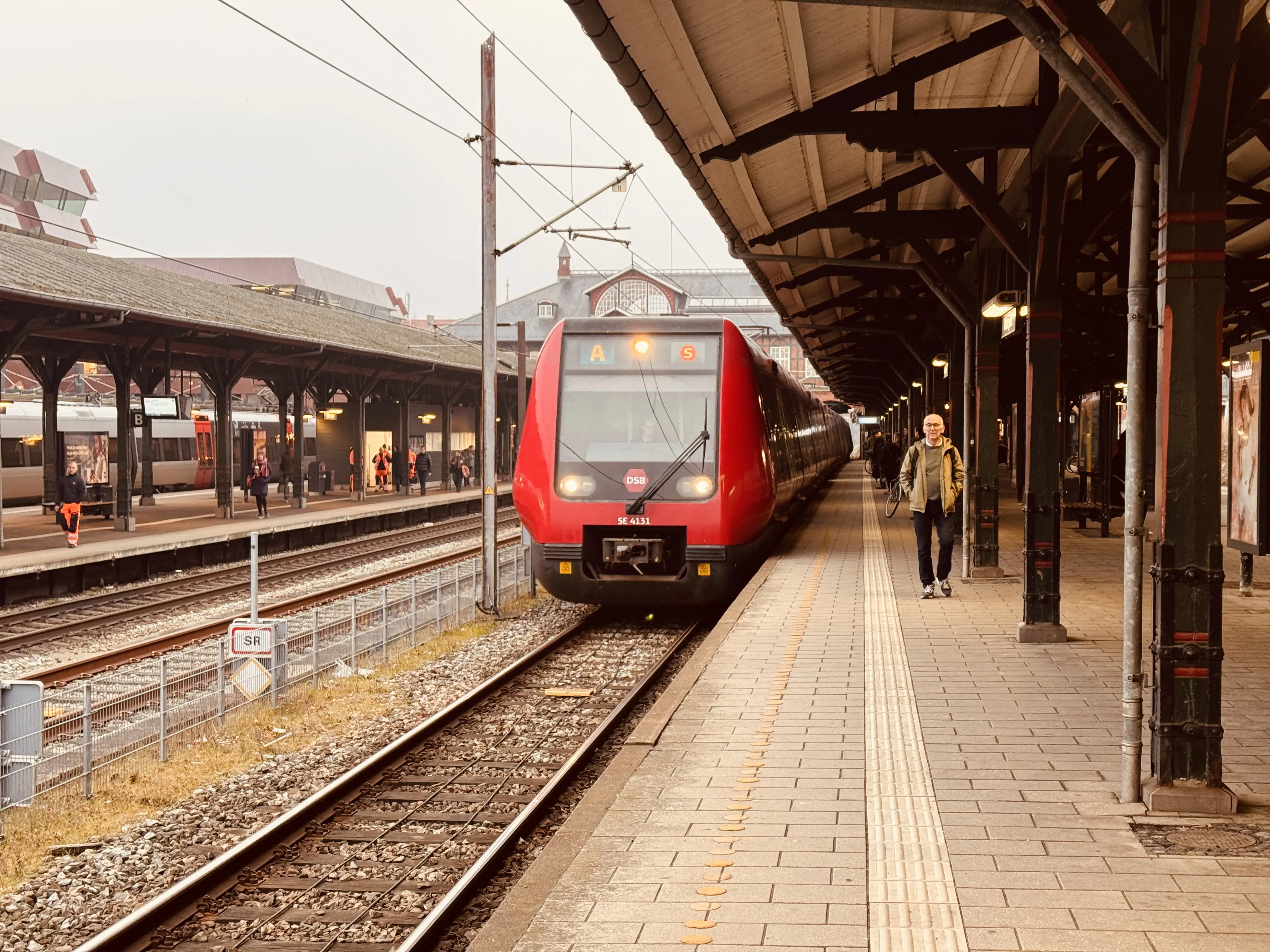 Billede af DSB SE 4131 fotograferet ud for Østerport Station. Billede af DSB SE 4131 fotograferet ud for Østerport Station.