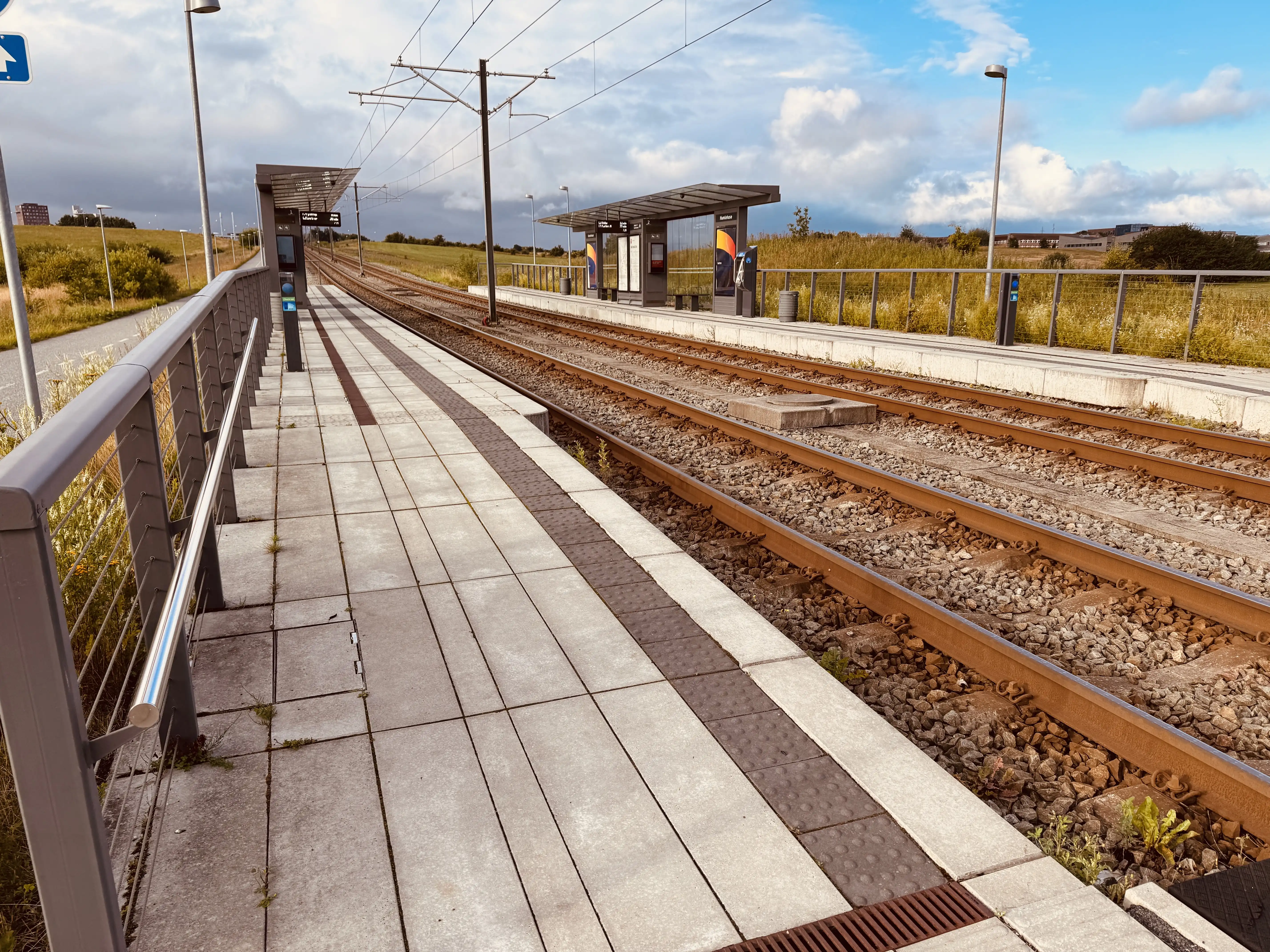 Billede af Humlehuse Letbanestation.