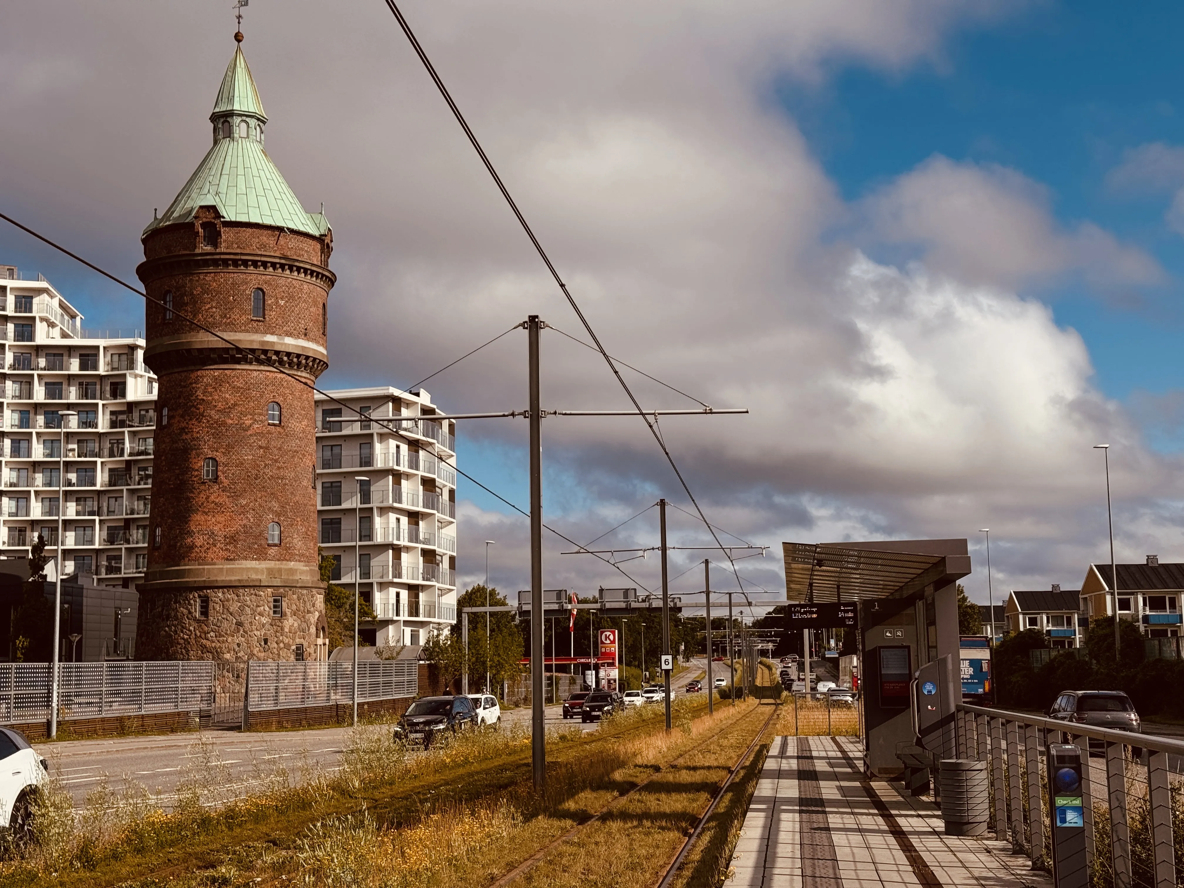 Billede af Vandtårnet ved Vandtårnet (Ringvejen) Letbanestation. Billede af Vandtårnet ved Vandtårnet (Ringvejen) Letbanestation.