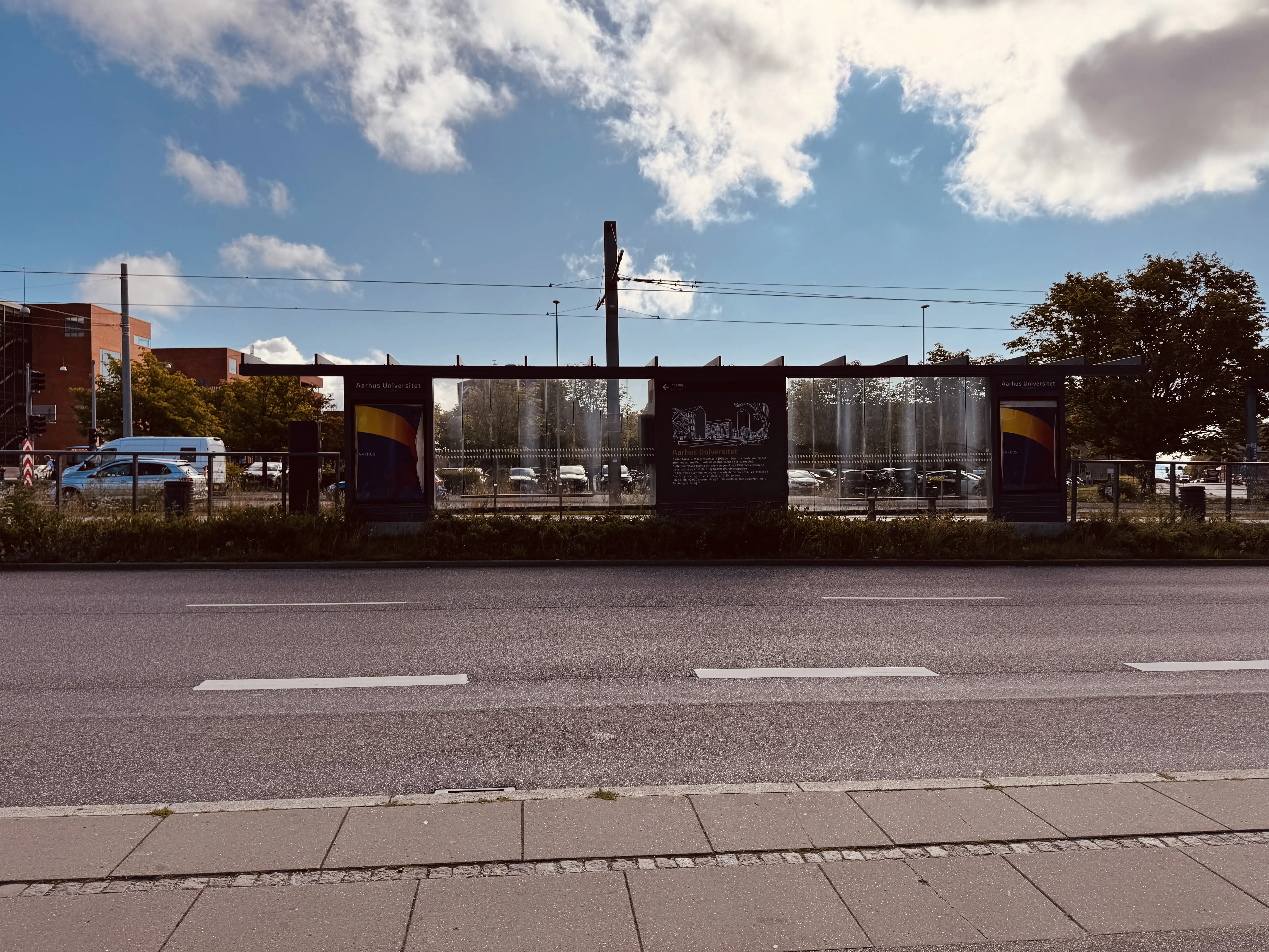 Billede af Aarhus Universitet (Ringgaden) Letbanestation.