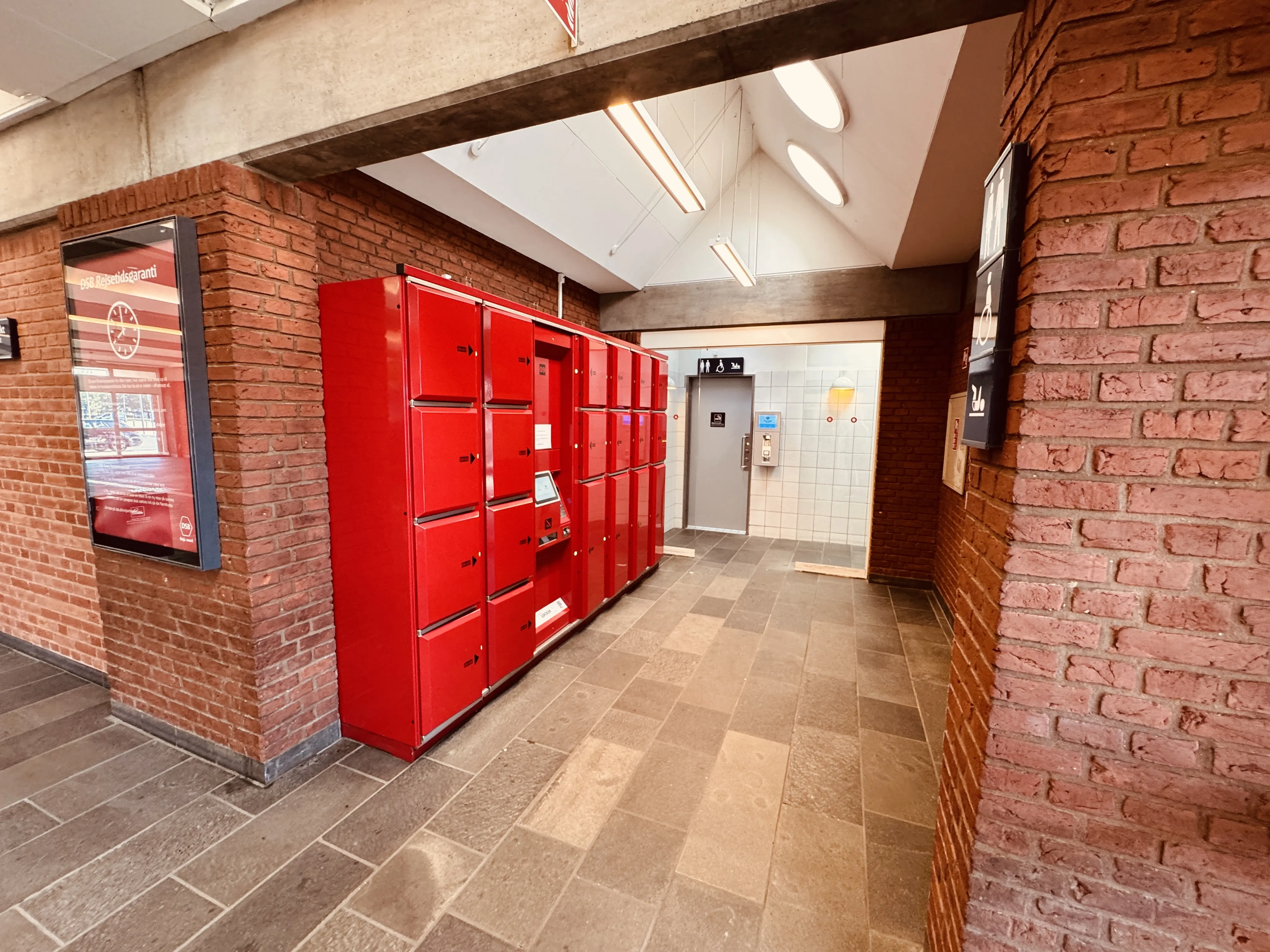 Billede af Frederikshavn Station. Billede af Frederikshavn Station.