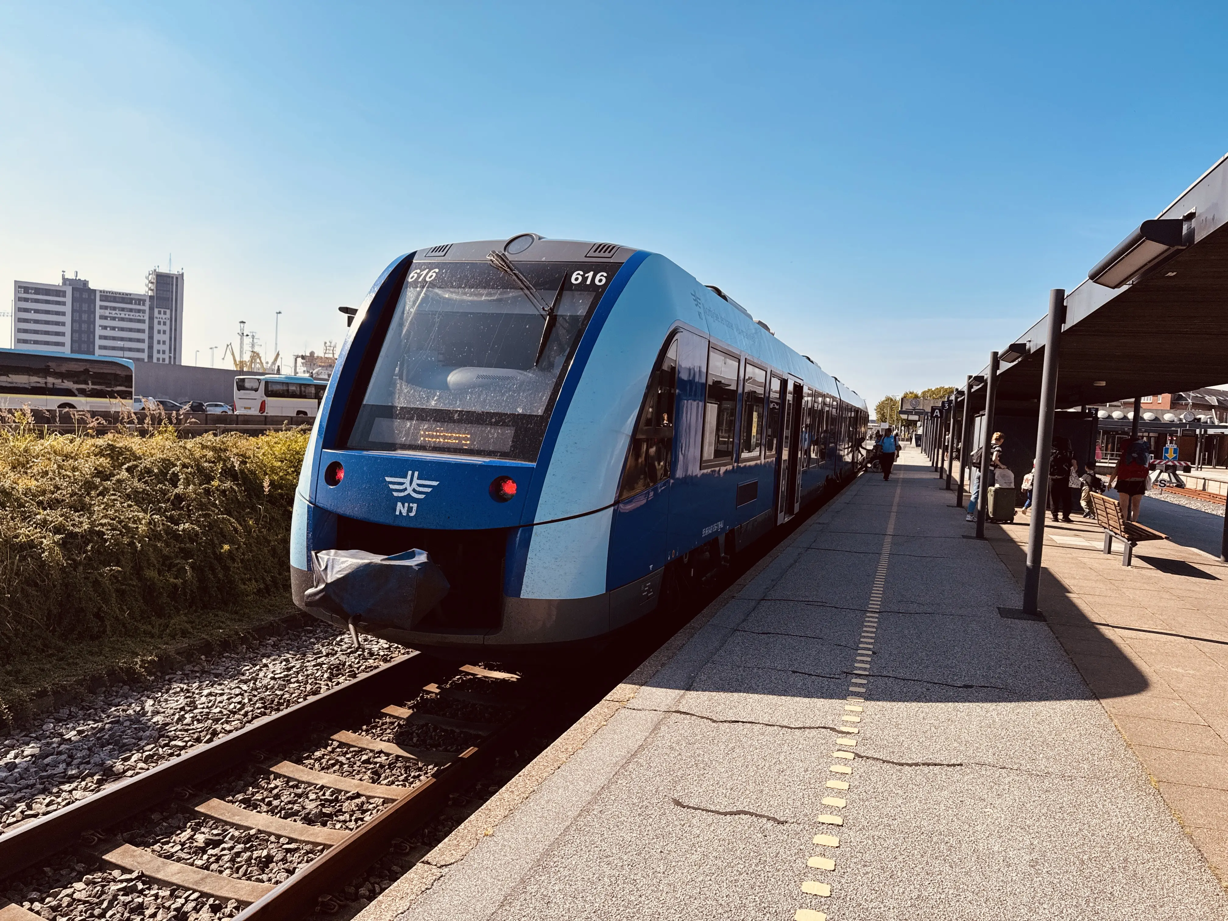Billede af NJJ LM 616 fotograferet ud for Frederikshavn Station. Billede af NJJ LM 616 fotograferet ud for Frederikshavn Station.