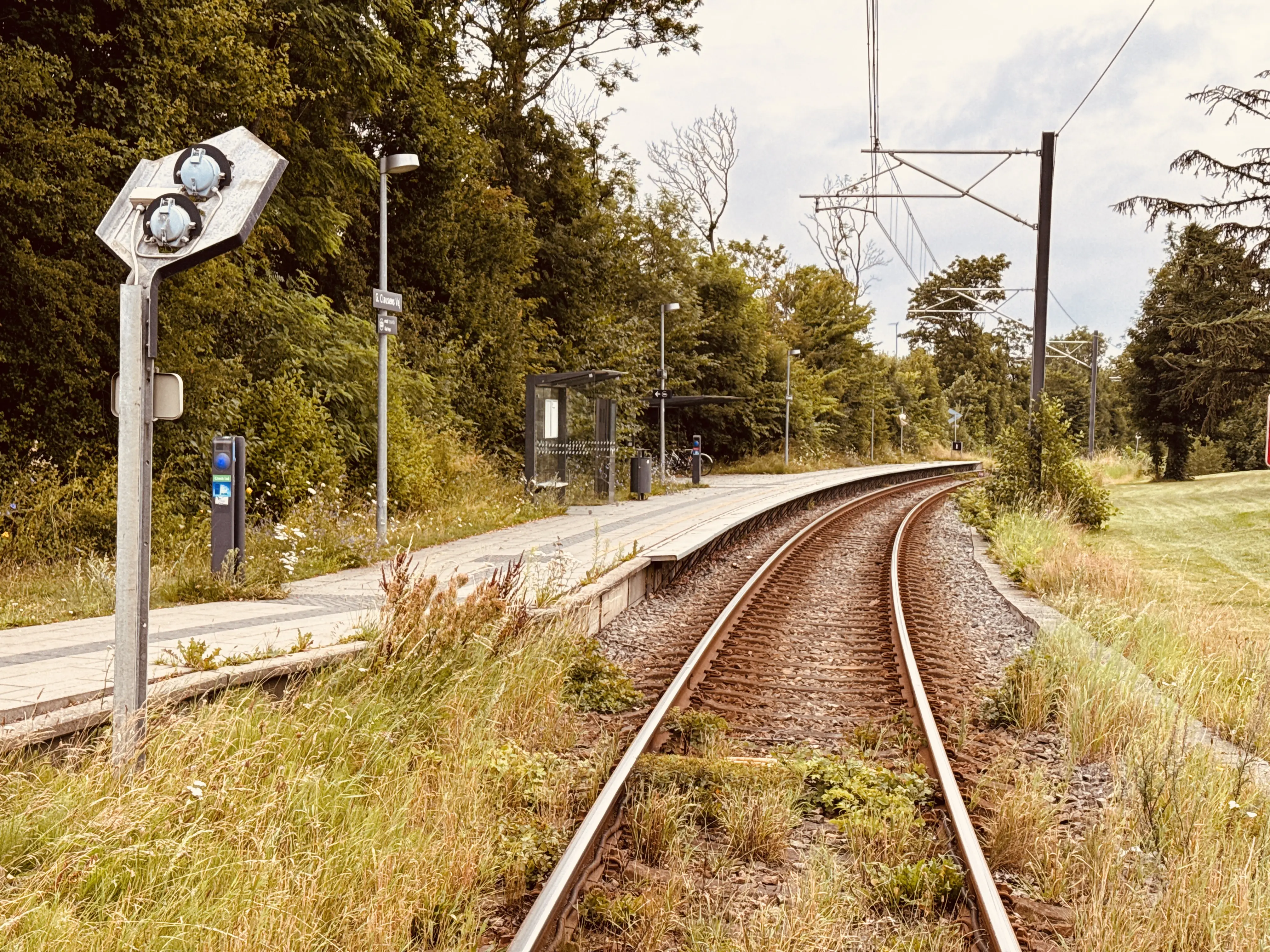 Billede af Gunnar Clausensvej Trinbræt. Billede af Gunnar Clausensvej Trinbræt.