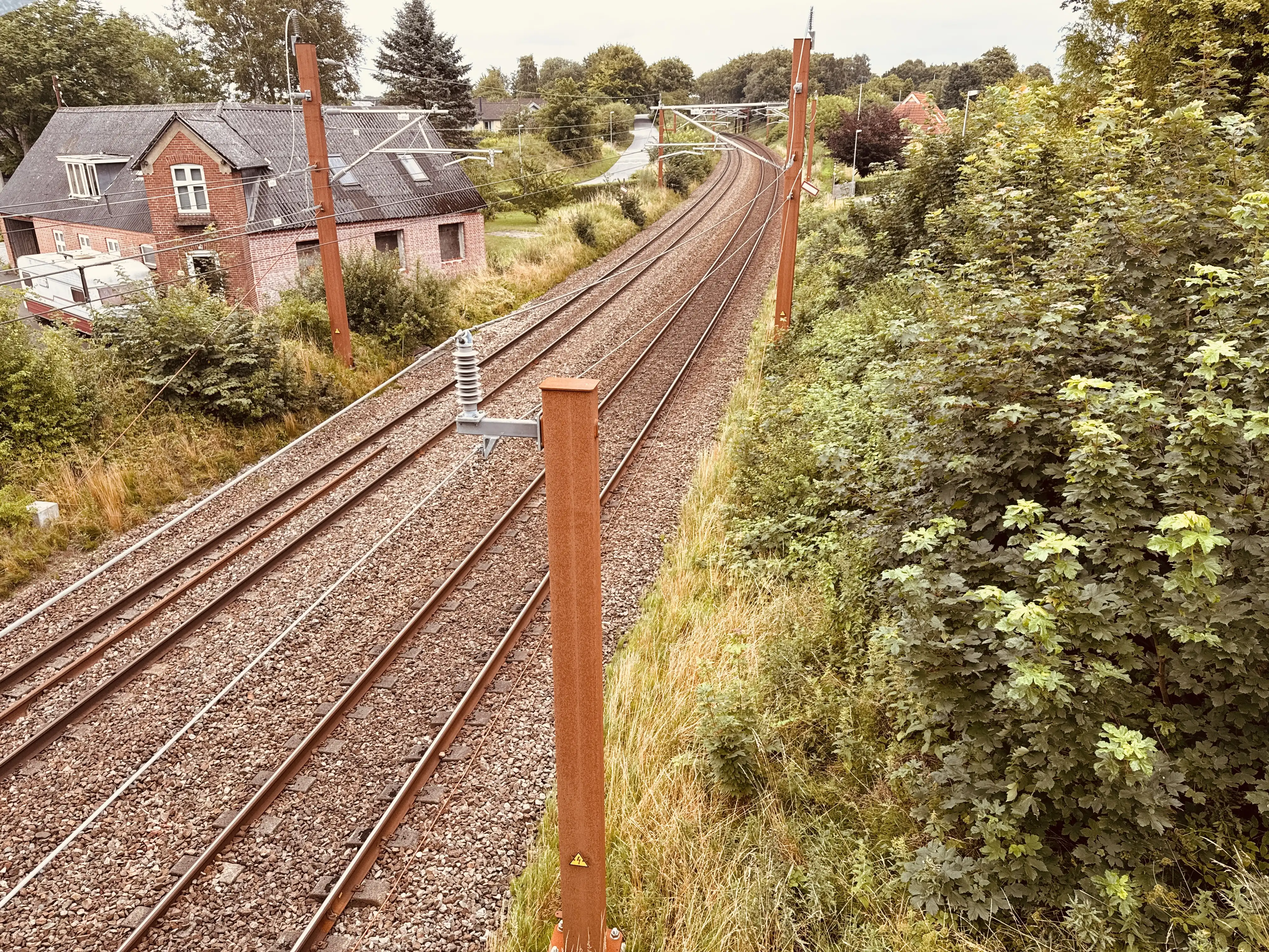 Billede af Hansted Trinbræt - Trinbræt er nedrevet, men Hansted Trinbræt har ligget her. Billede af Hansted Trinbræt - Trinbræt er nedrevet, men Hansted Trinbræt har ligget her.