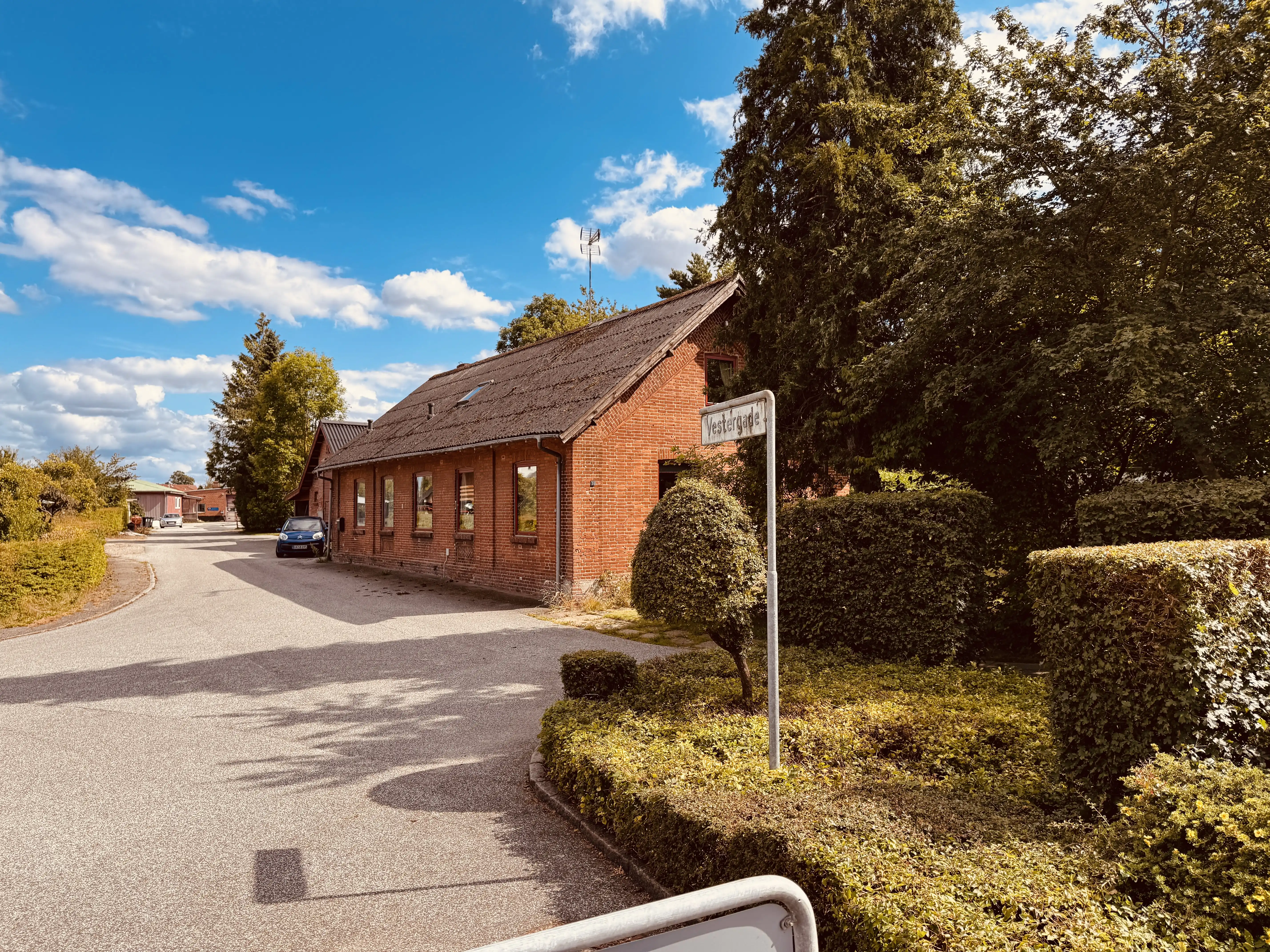 Billede af Gjerlev Station. Billede af Gjerlev Station.