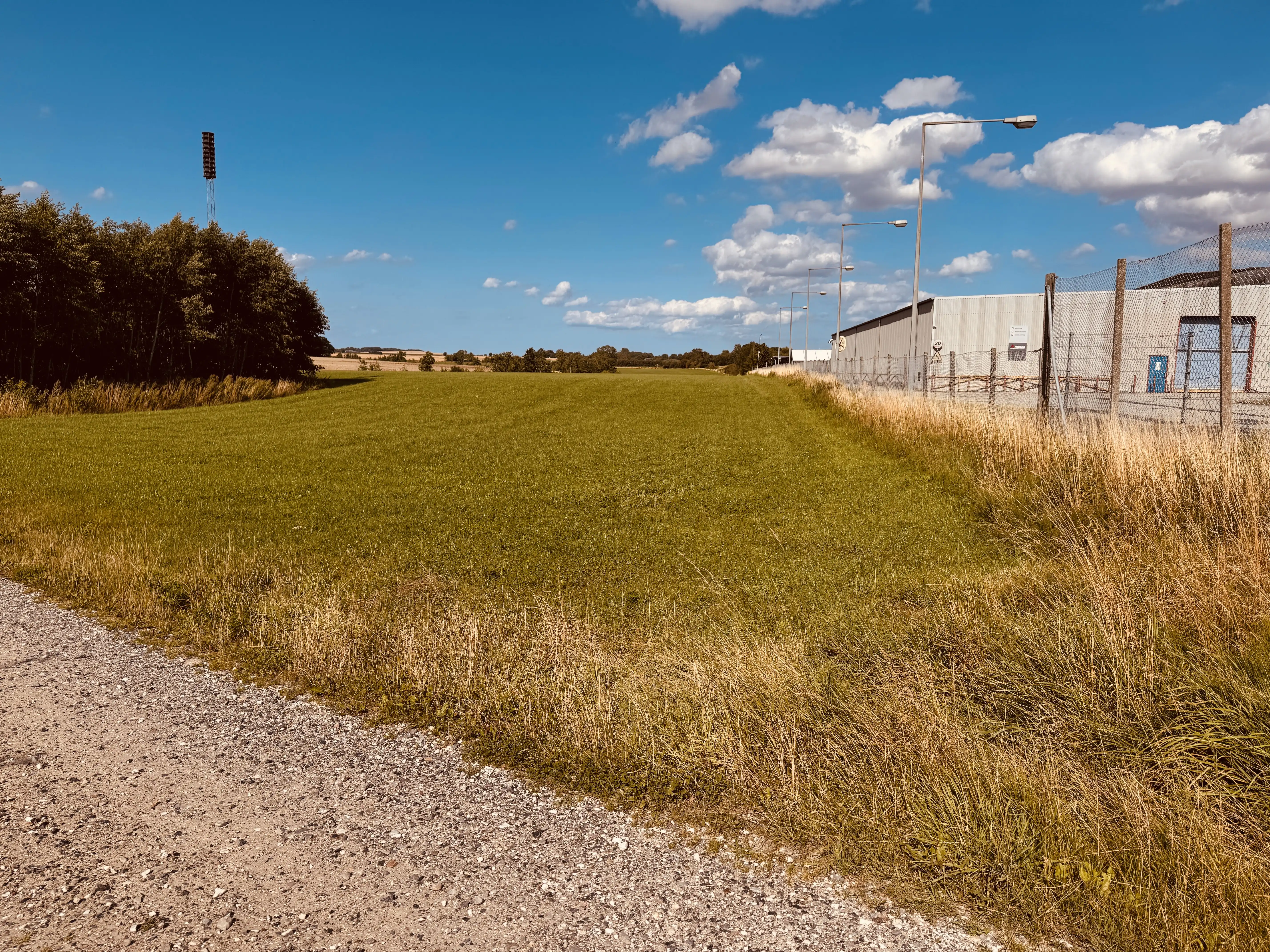 Billede af Dronningborg Allé Trinbræt - Trinbræt er nedrevet, men Dronningborg Allé Trinbræt har ligget her.