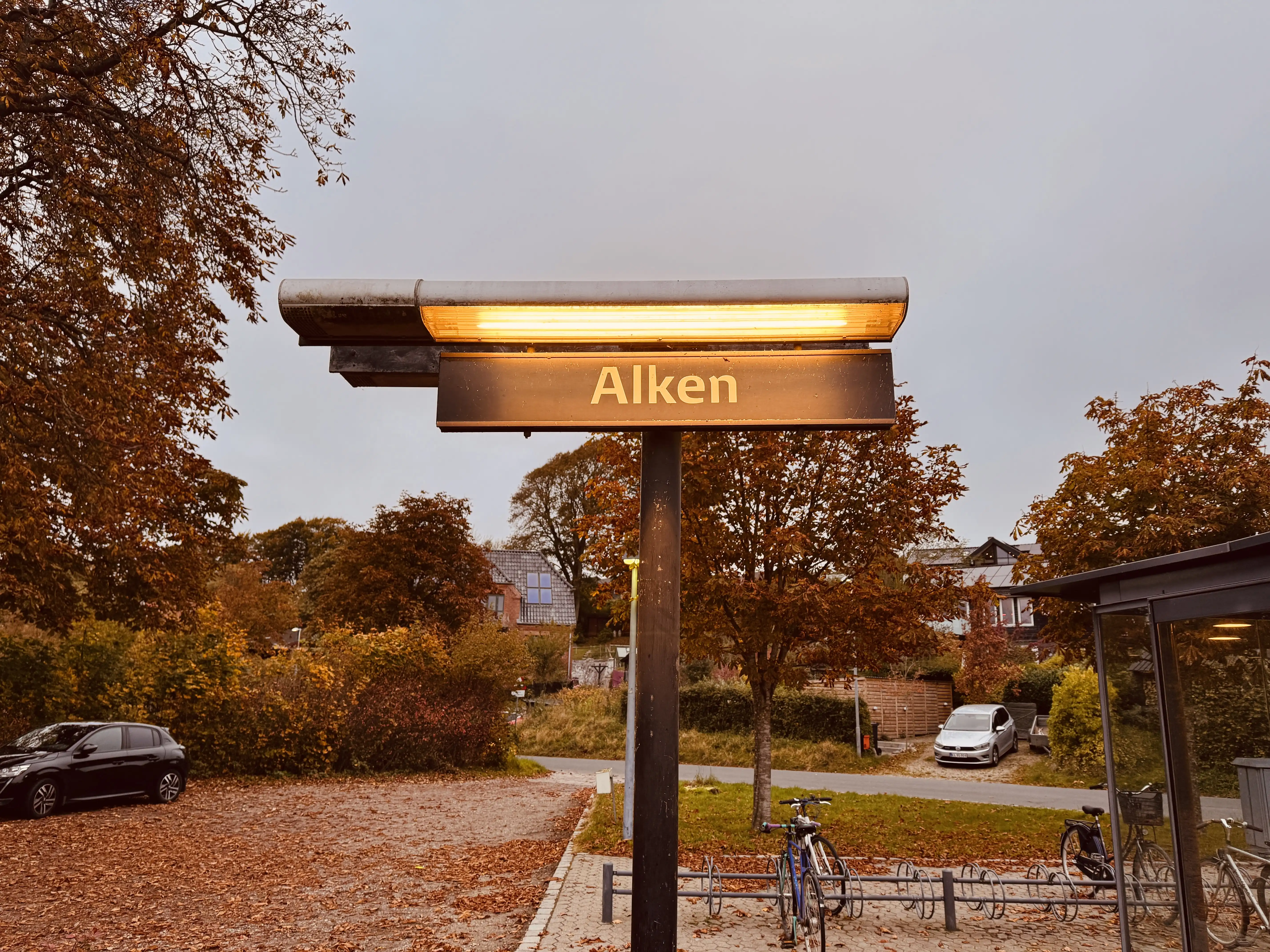 Billede af Alken Trinbræt. Billede af Alken Trinbræt.