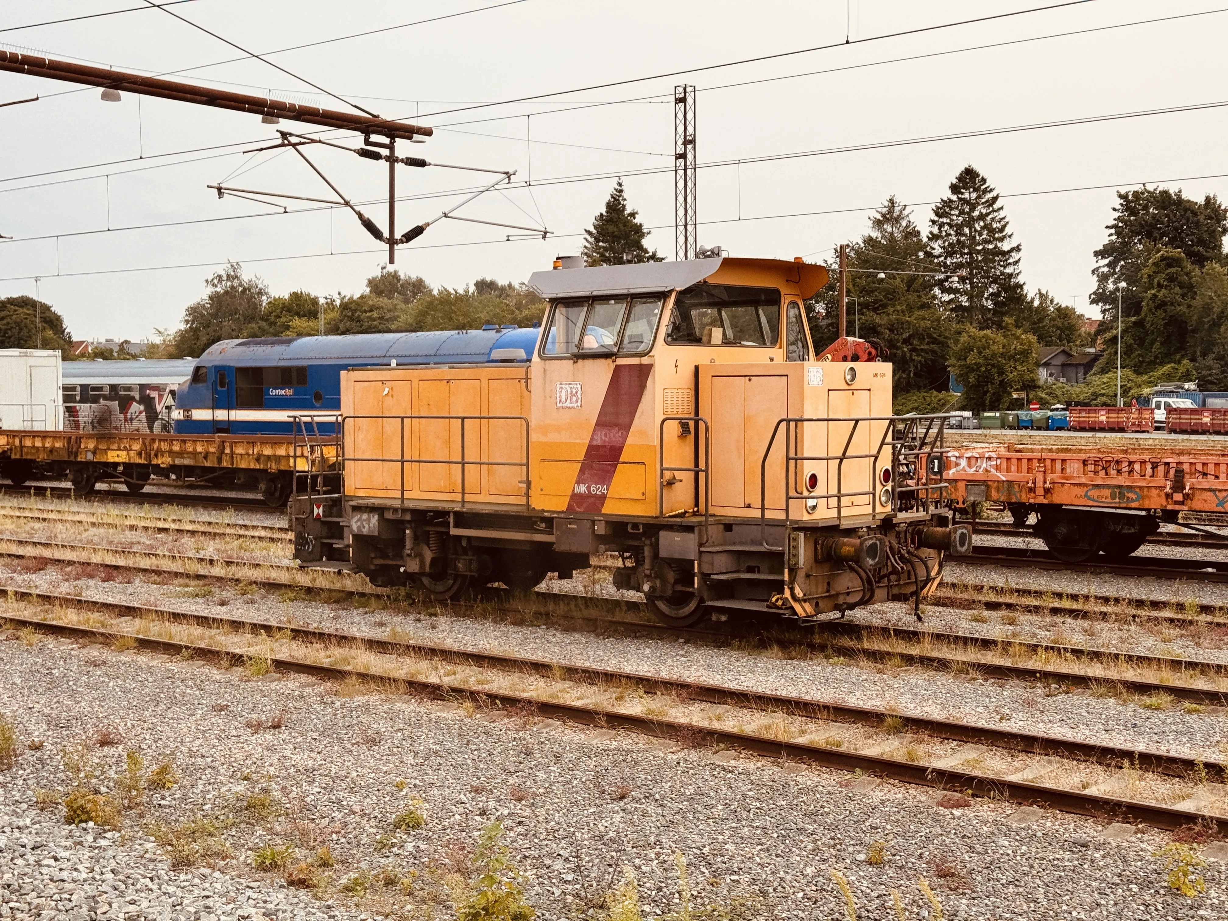 Billede af DBCSC MK 624, tidligere DSB MK 624 fotograferet ud for Ringsted Station.