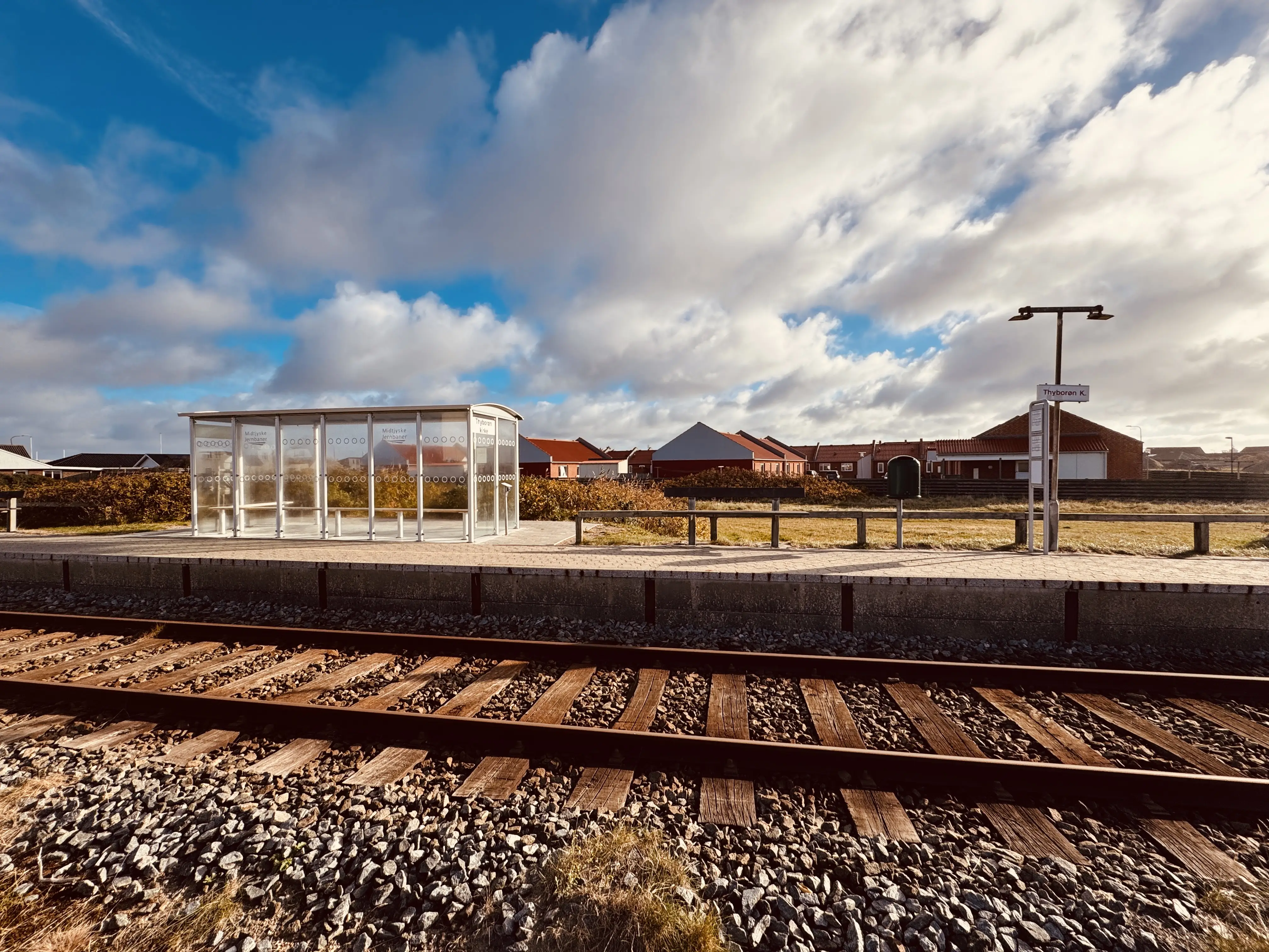 Billede af Thyborøn Kirke Trinbræt. Billede af Thyborøn Kirke Trinbræt.