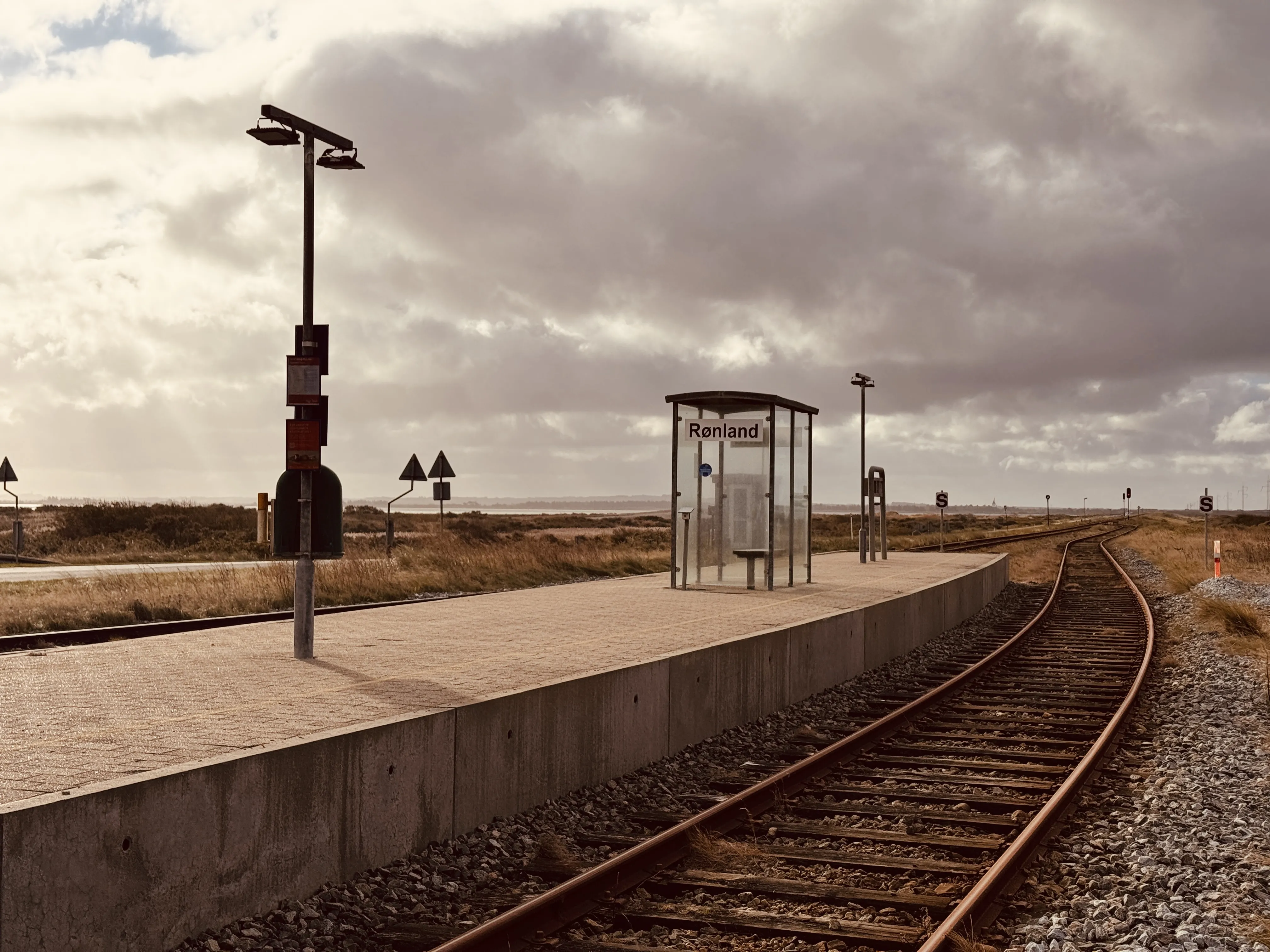 Billede af Rønland Trinbræt. Billede af Rønland Trinbræt.