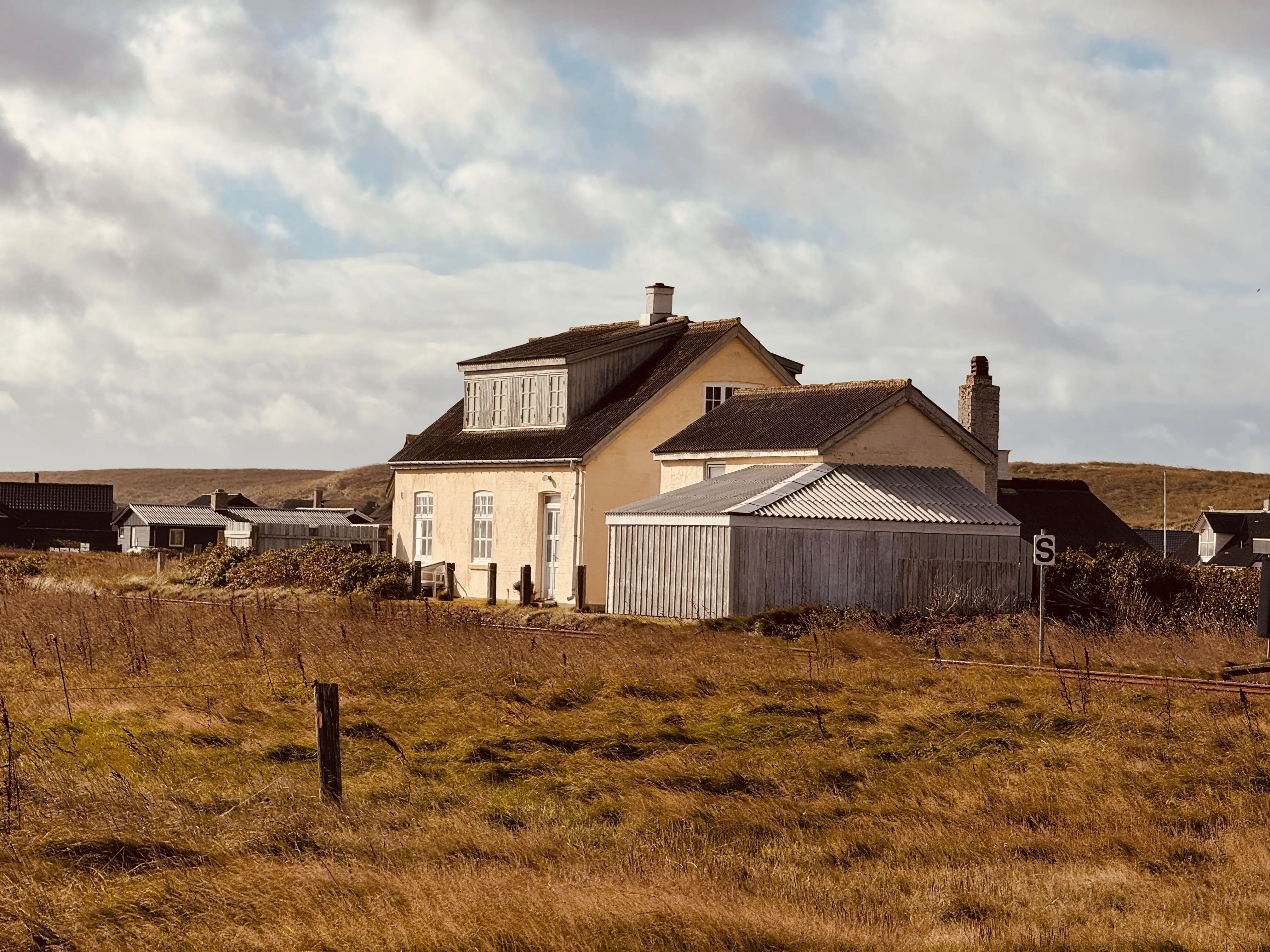 Billede af Vrist Billetsalgssted med Sidespor. Billede af Vrist Billetsalgssted med Sidespor.