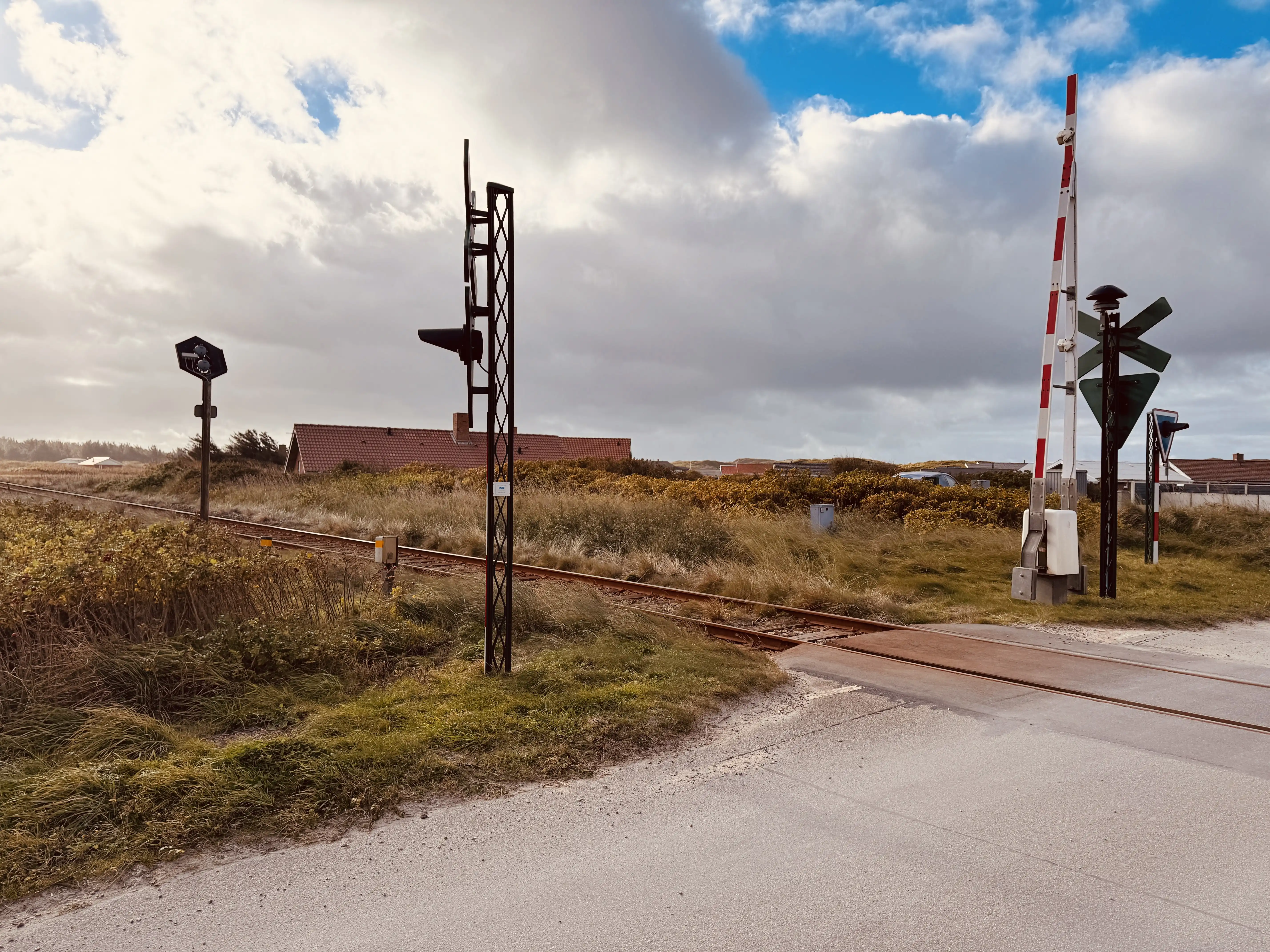 Billede af Vejlby Nord Trinbræt - Trinbræt er nedrevet, men Vejlby Nord Trinbræt har ligget her.