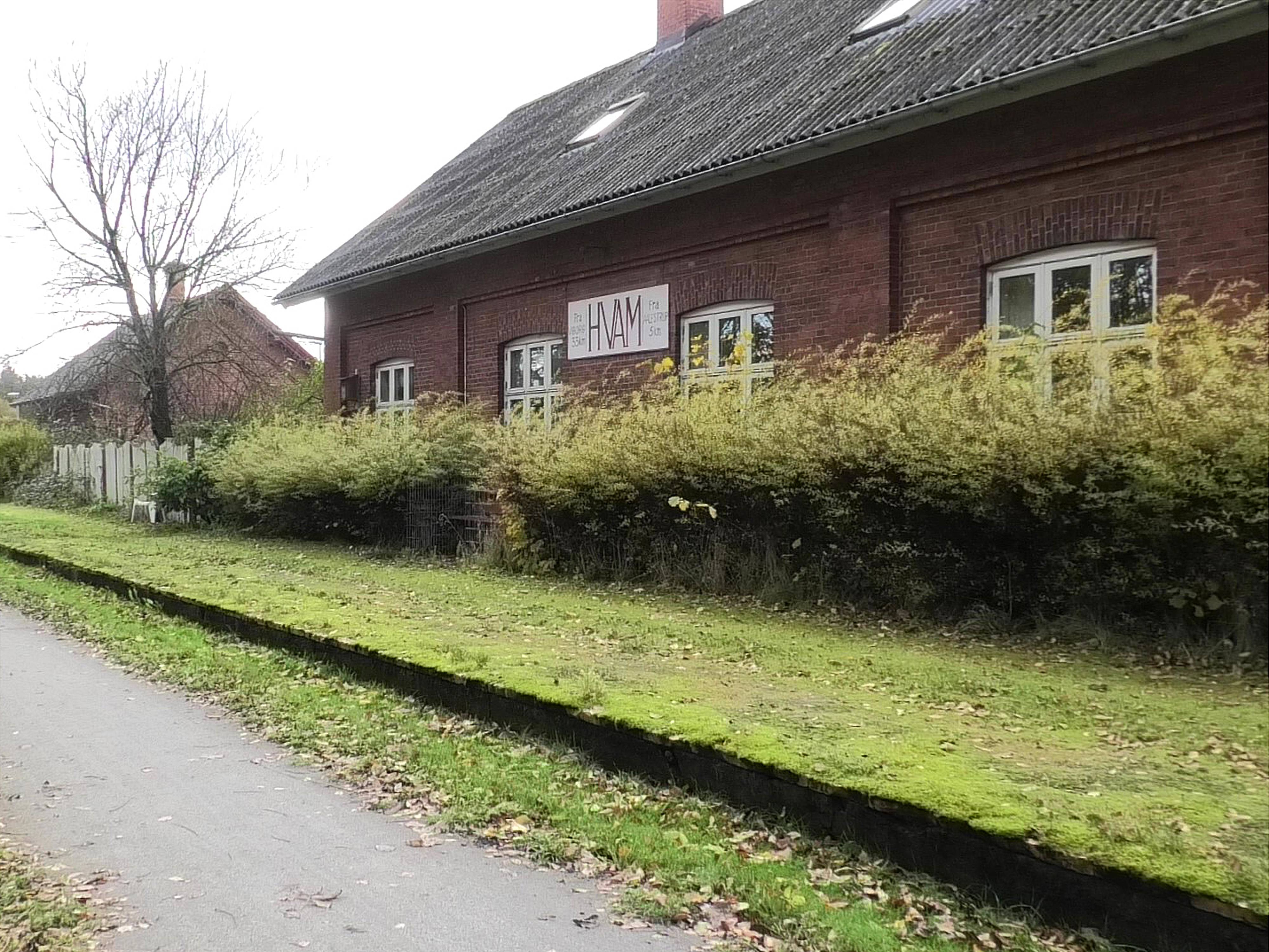 Billede af Hvam Station.
